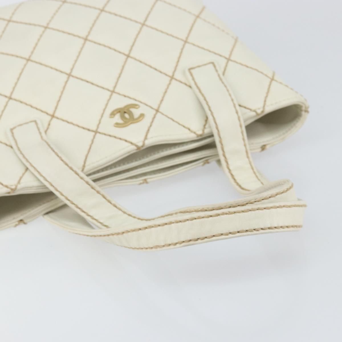 Chanel Chanel Surpique Tote Quilted Leather Size ONE SIZE - 8 Thumbnail