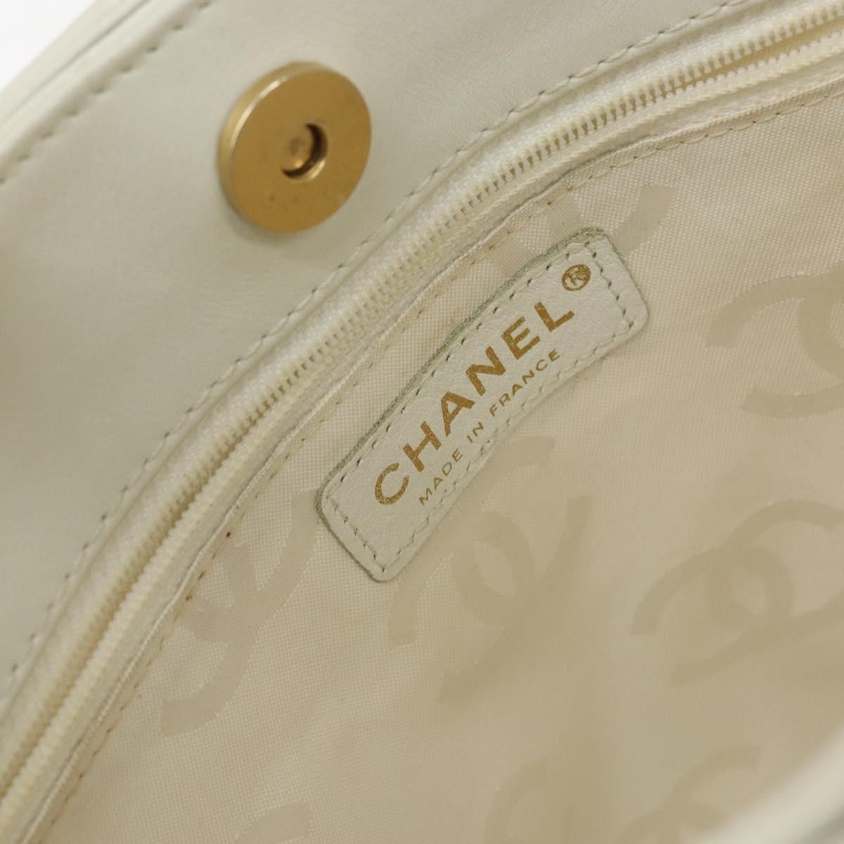 Chanel Chanel Surpique Tote Quilted Leather Size ONE SIZE - 6 Thumbnail