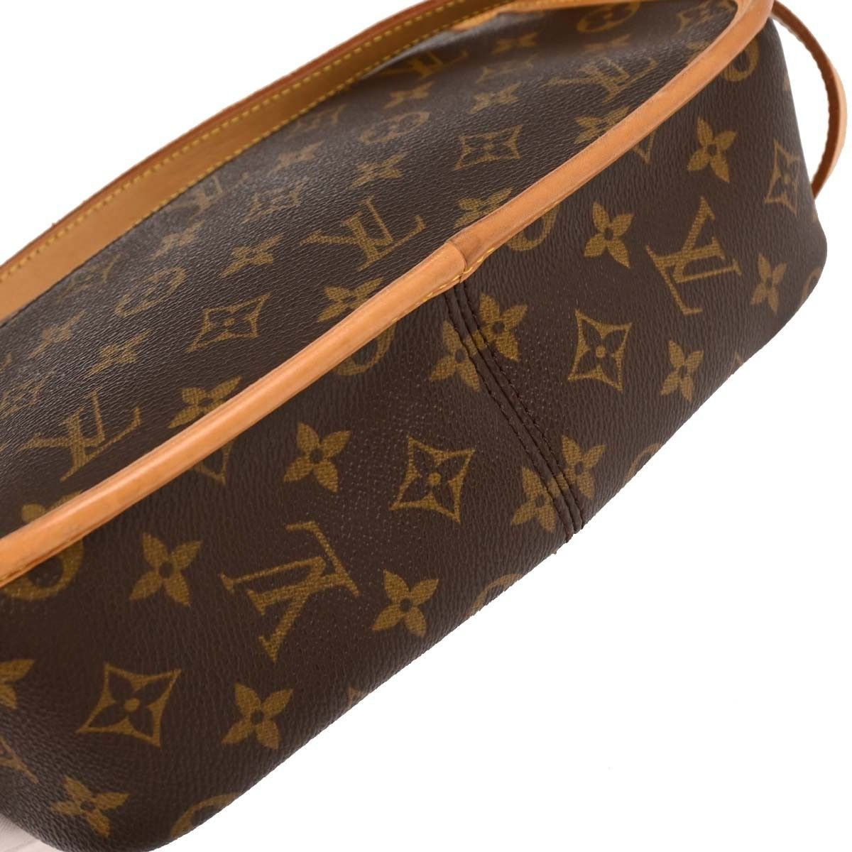 Louis Vuitton Louis Vuitton Sologne Handbag Monogram Canvas Size ONE SIZE - 9 Thumbnail