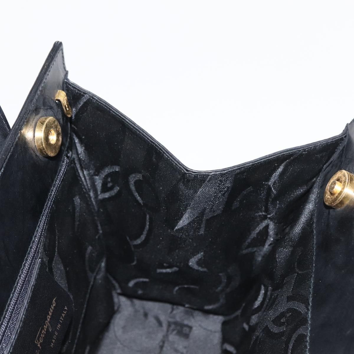 Salvatore Ferragamo Vala Handbag Leather