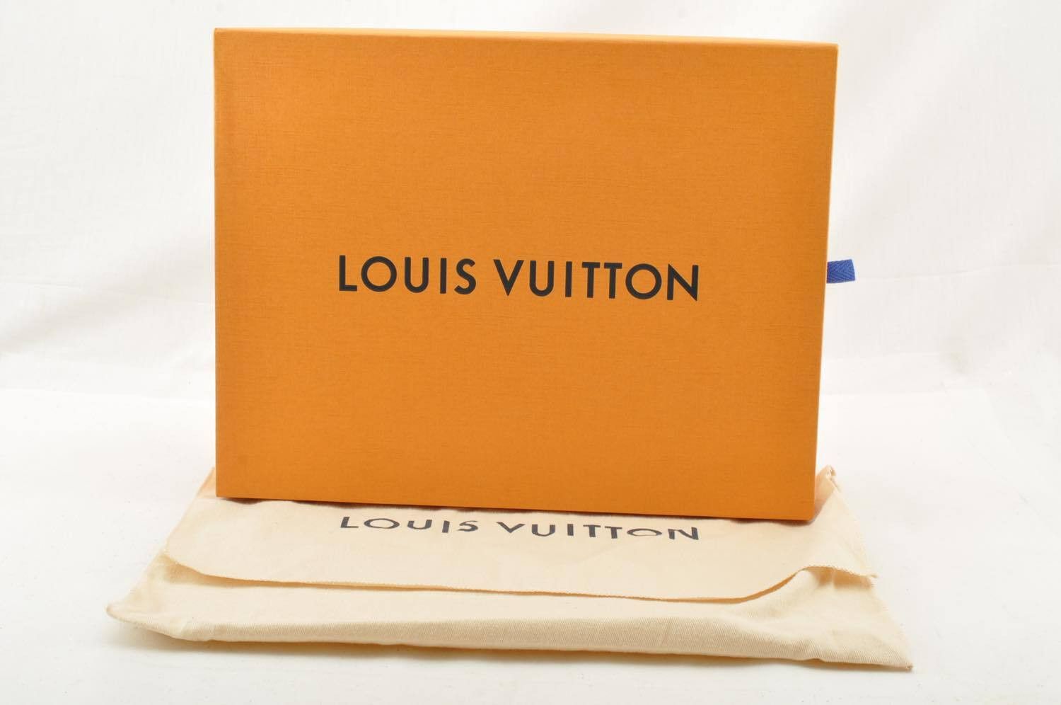 Louis Vuitton Louis Vuitton Soft Trunk Bag Monogram Taurillon Leather Size ONE SIZE - 18 Thumbnail