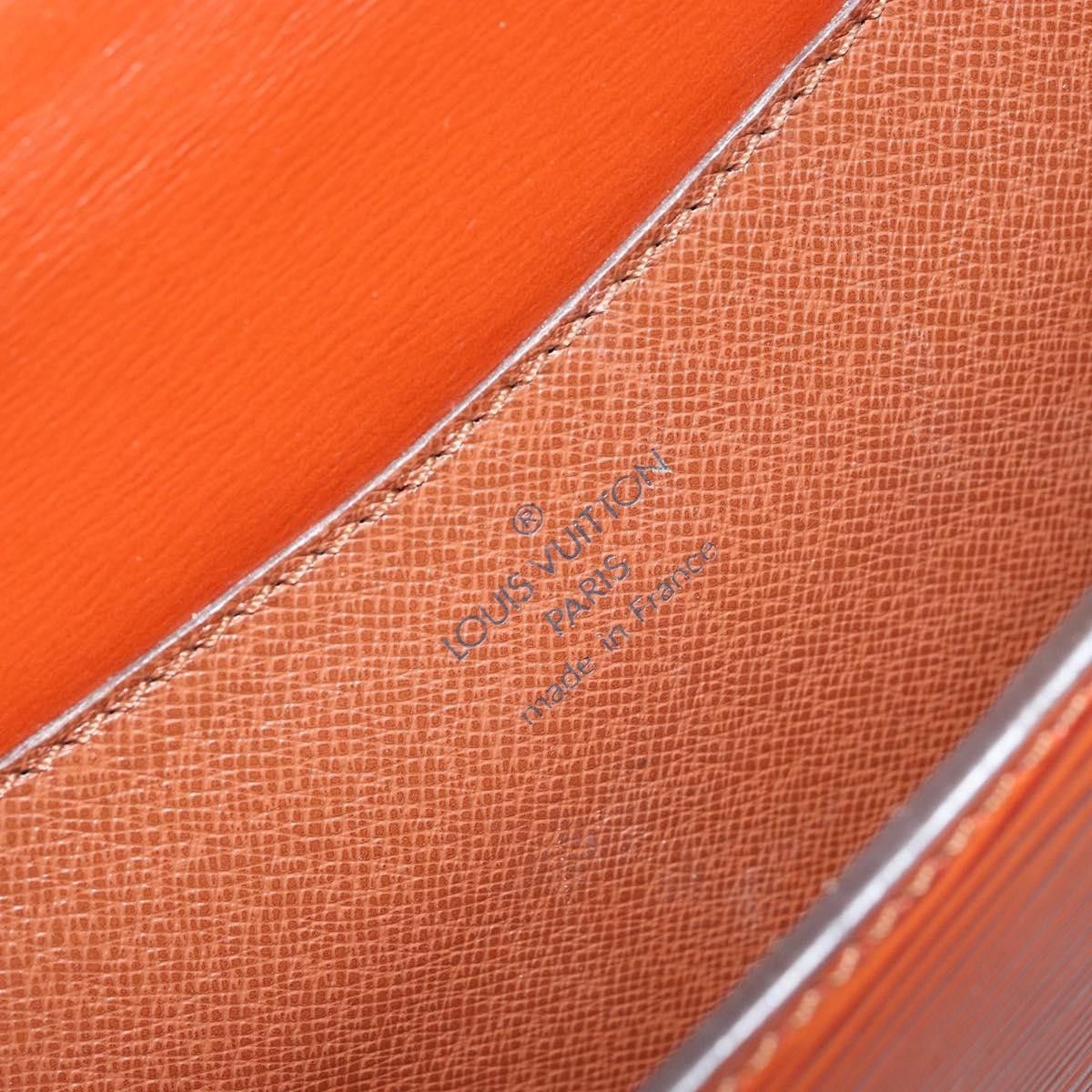 Louis Vuitton Louis Vuitton Grenelle Epi Leather Size ONE SIZE - 6 Thumbnail