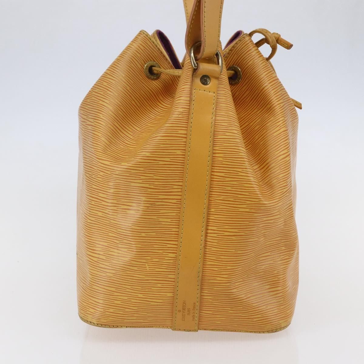 Louis Vuitton Louis Vuitton Petit Noe Handbag Epi Leather Size ONE SIZE - 3 Thumbnail