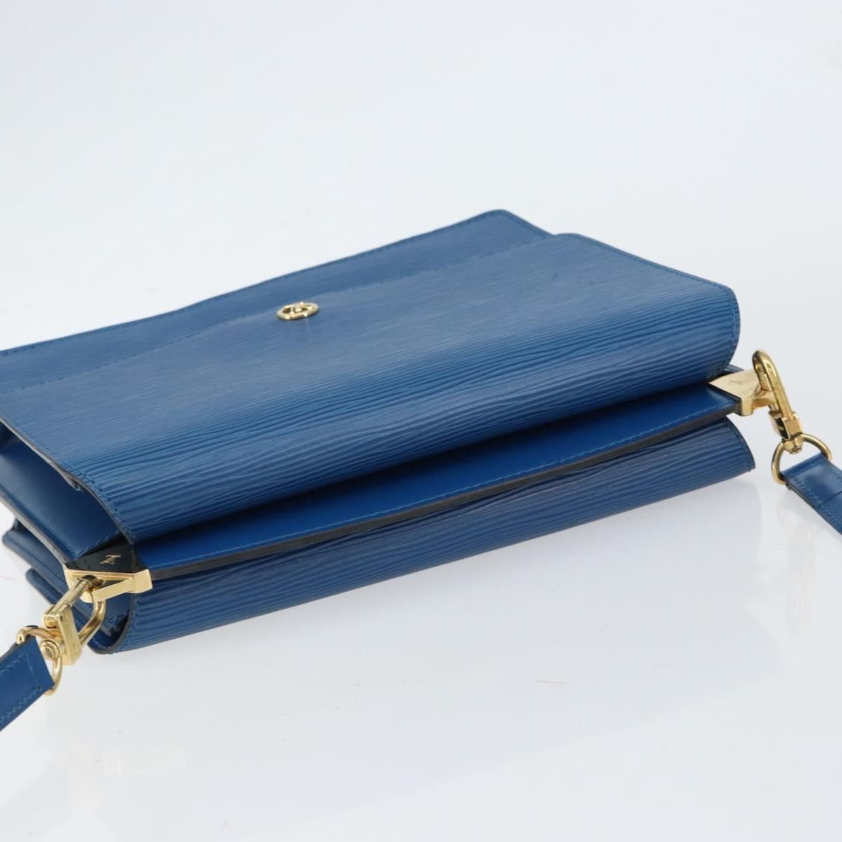 Louis Vuitton Louis Vuitton Grenelle Shoulder Bag Epi Leather Size ONE SIZE - 14 Thumbnail