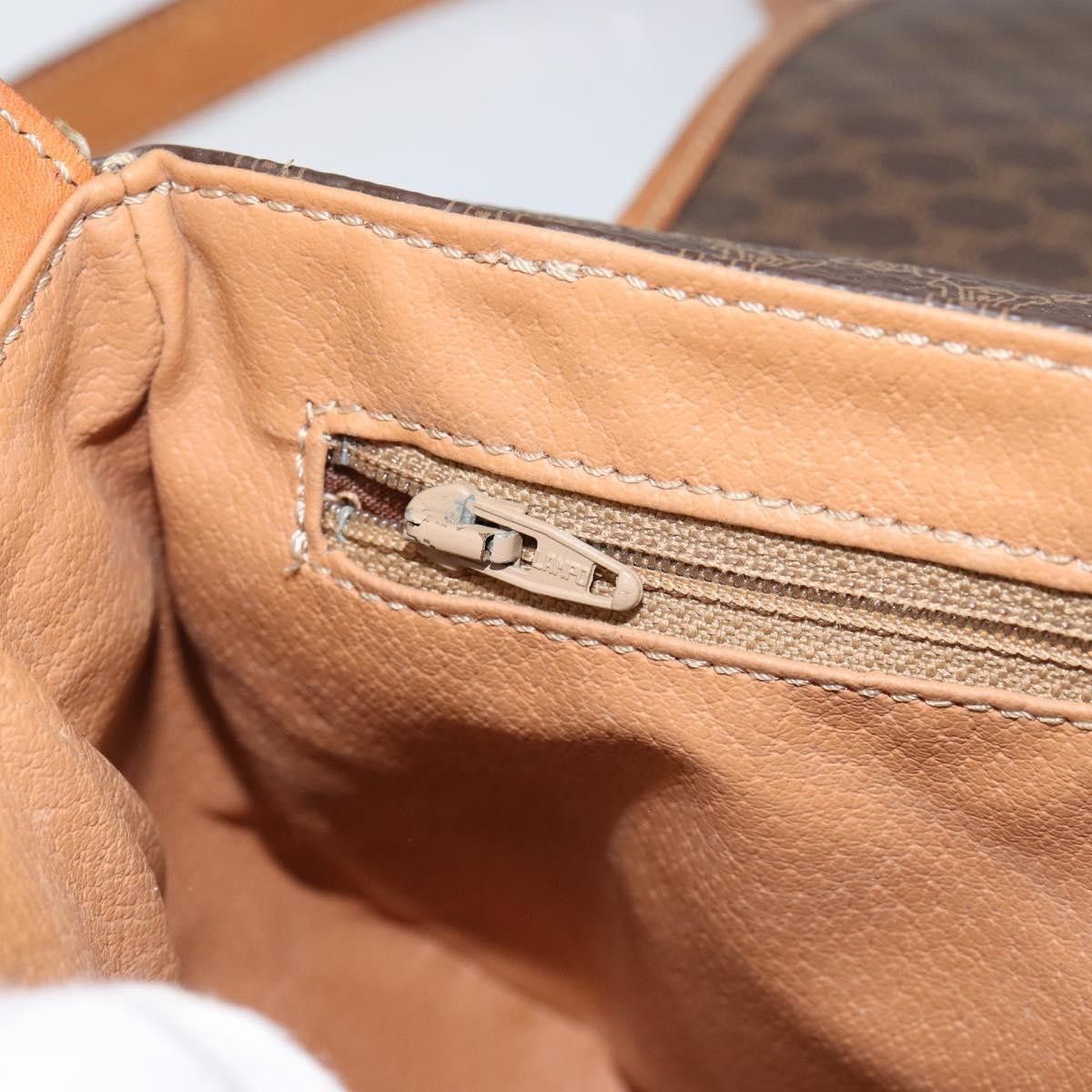 Celine Celine Macadam Shoulder Bag PVC Leather Size ONE SIZE - 22 Thumbnail