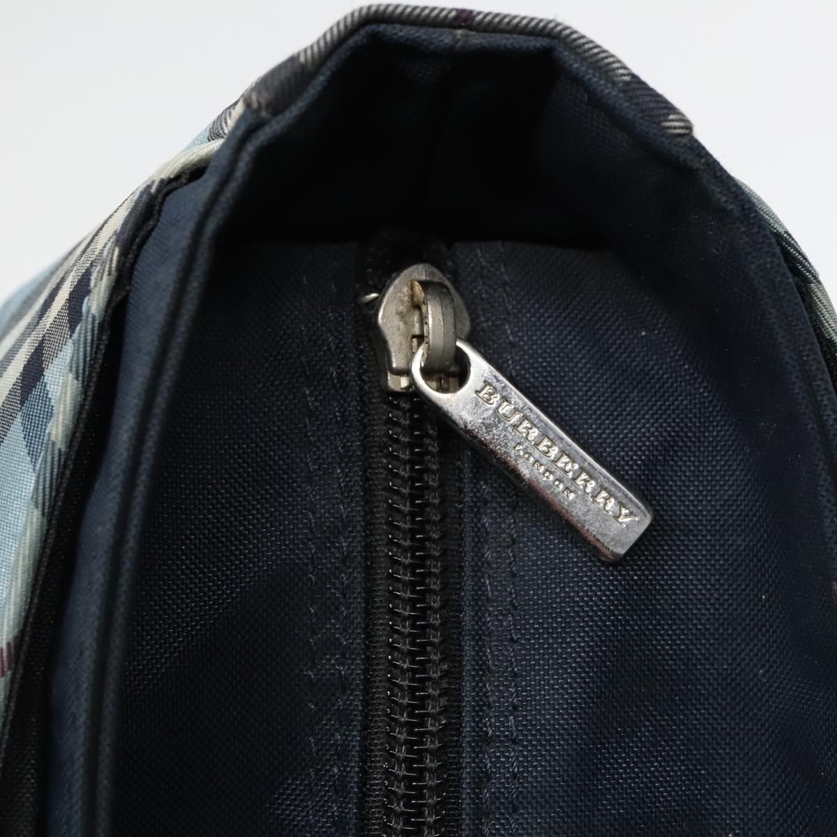 Burberry Burberry Nova Check Tote Nylon Size ONE SIZE - 15 Thumbnail