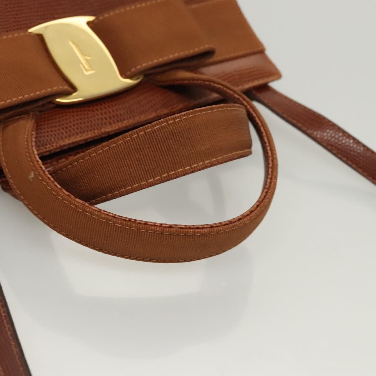 Salvatore Ferragamo Salvatore Ferragamo Convertible Vara Bow Tote Leather Size ONE SIZE - 7 Thumbnail