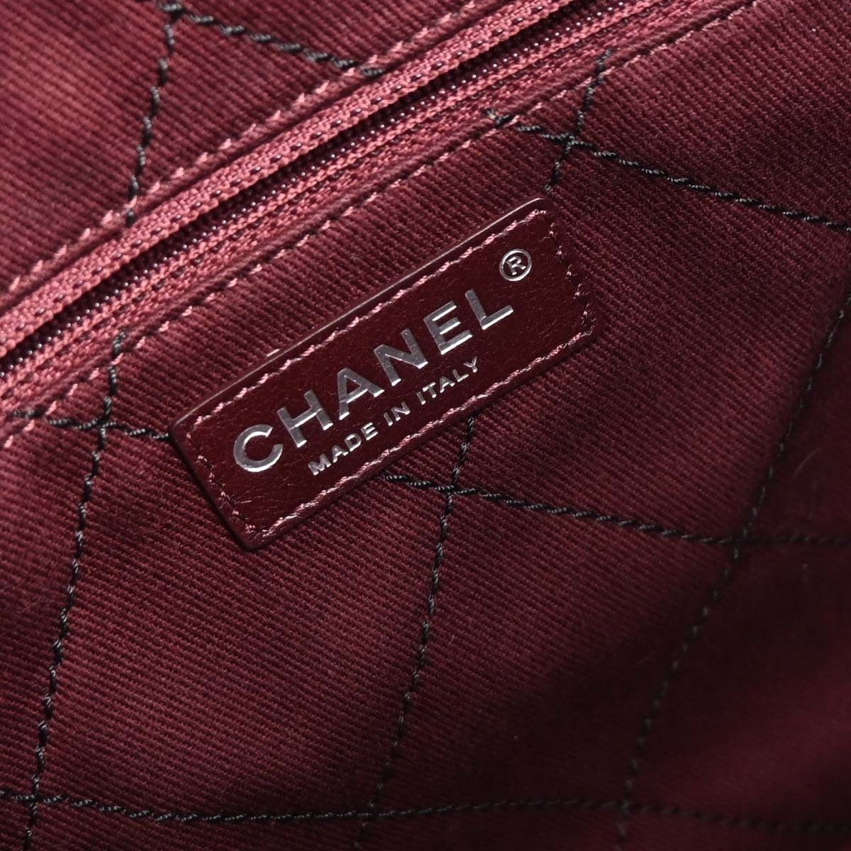 Chanel Chanel Fever Tote Quilted Caviar Size ONE SIZE - 4 Thumbnail