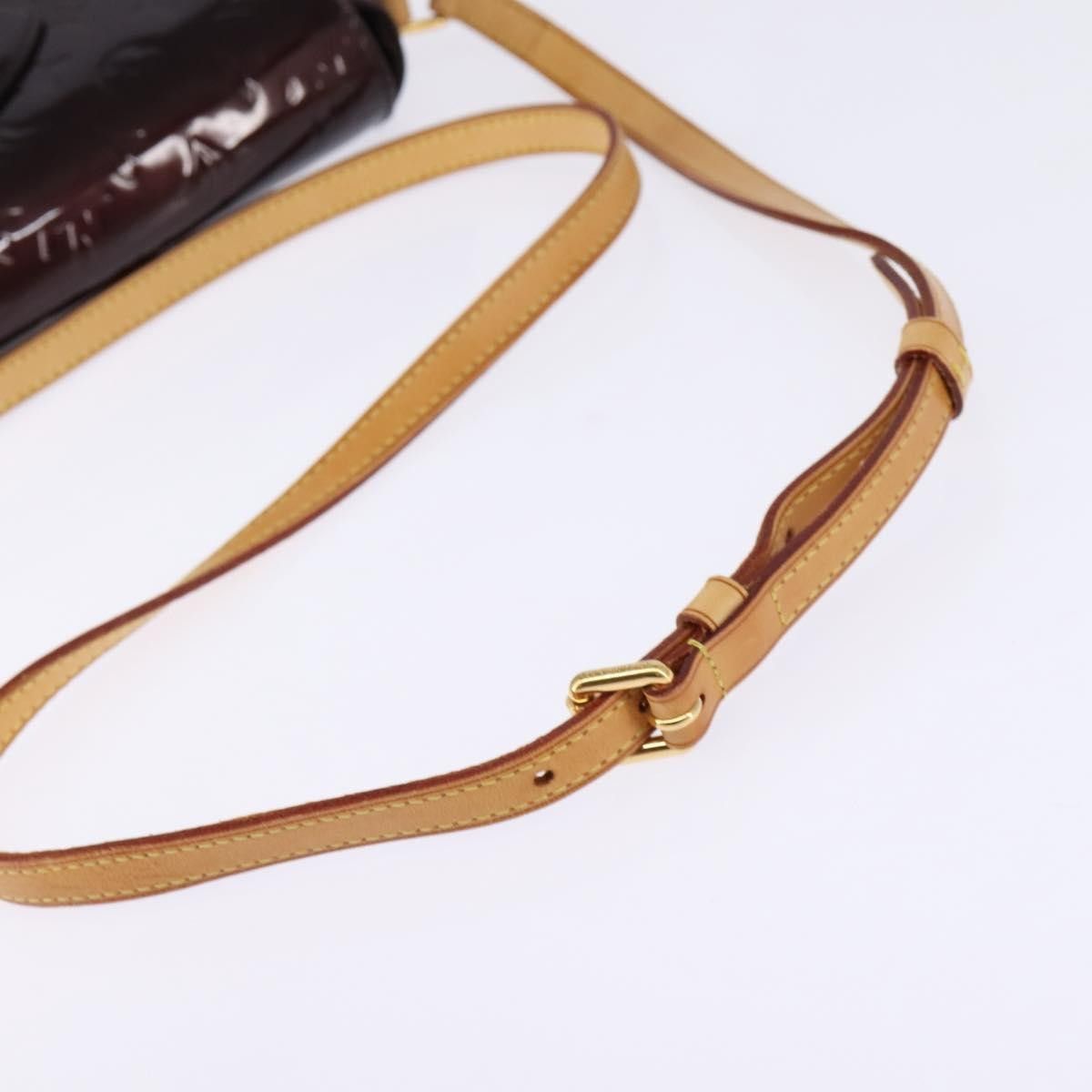 Louis Vuitton Louis Vuitton Bellflower Handbag Monogram Vernis Size ONE SIZE - 8 Thumbnail