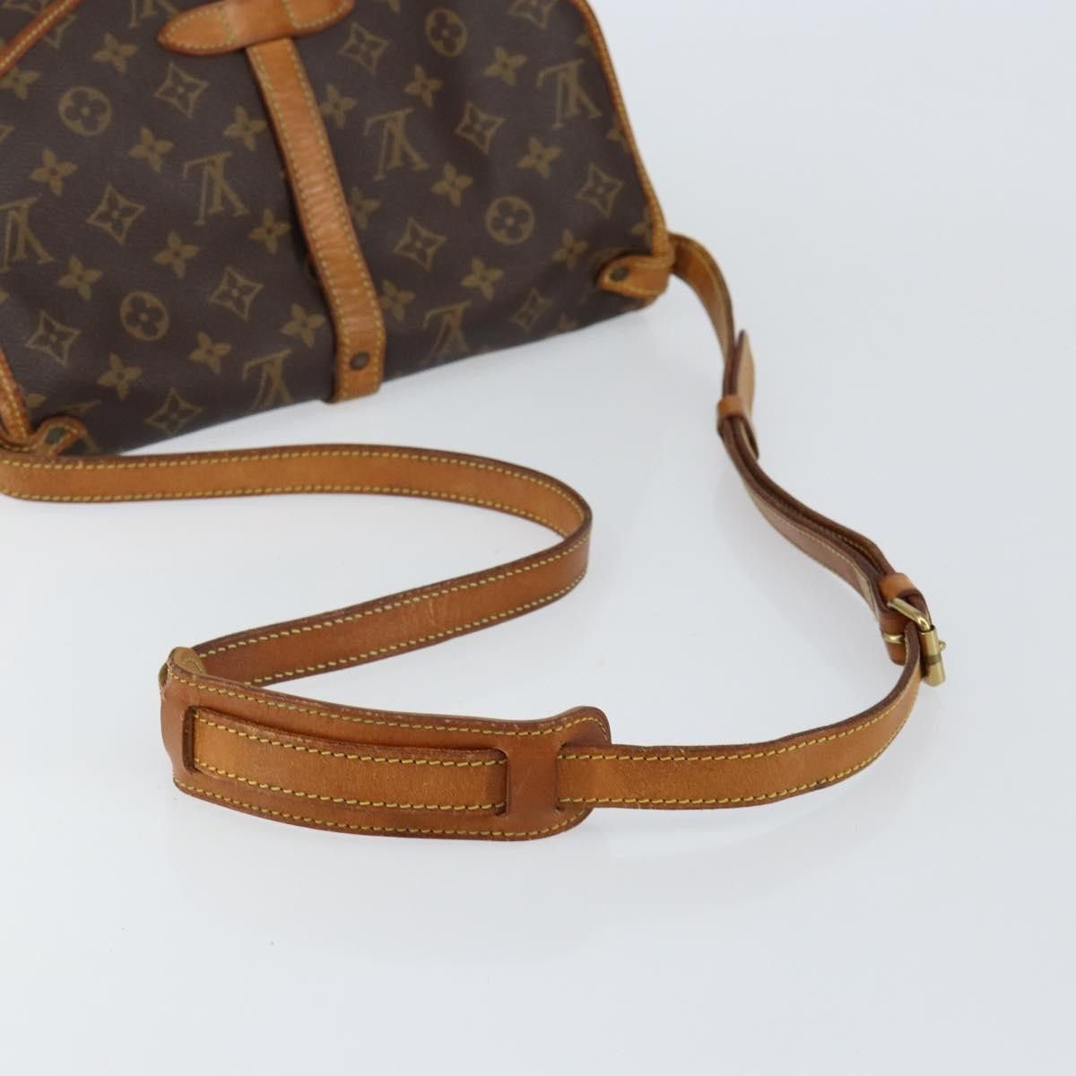 Louis Vuitton Louis Vuitton Saumur Handbag Monogram Canvas Size ONE SIZE - 8 Thumbnail
