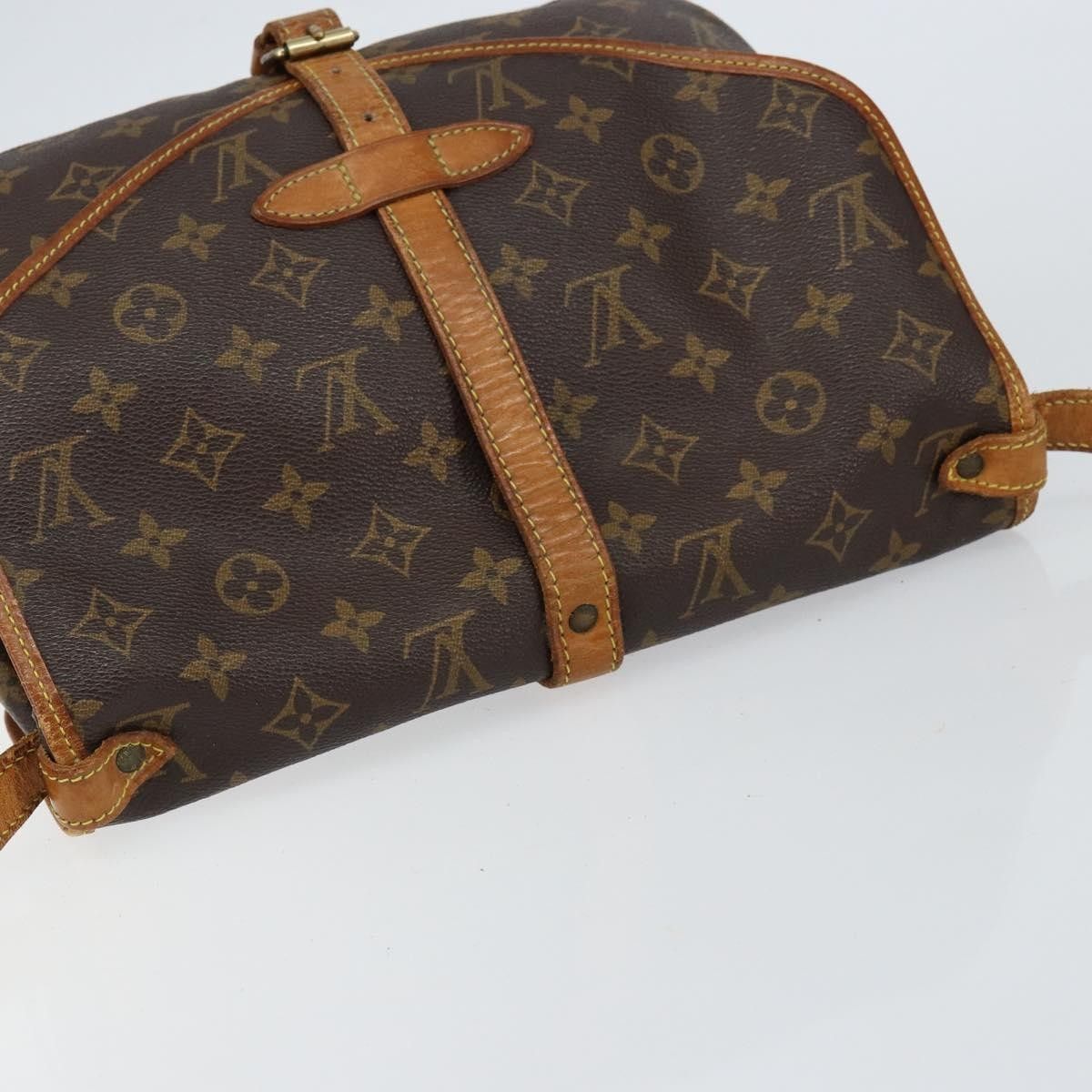 Louis Vuitton Louis Vuitton Saumur Handbag Monogram Canvas Size ONE SIZE - 17 Thumbnail