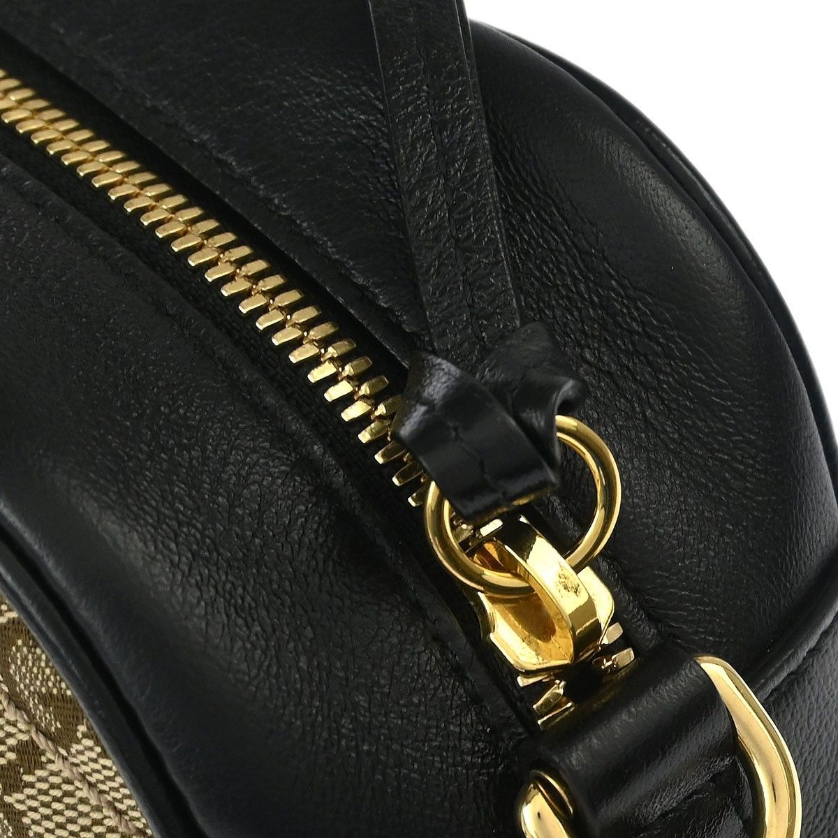 Gucci Gucci GG Marmont Shoulder Bag Diagonal Quilted GG Canvas with Leather Size ONE SIZE - 8 Thumbnail
