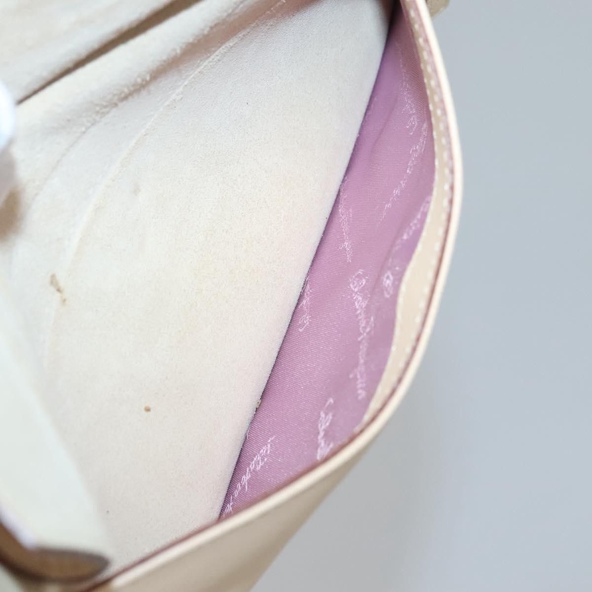 Salvatore Ferragamo Salvatore Ferragamo Gancini Shoulder Bag Suede Size ONE SIZE - 16 Thumbnail