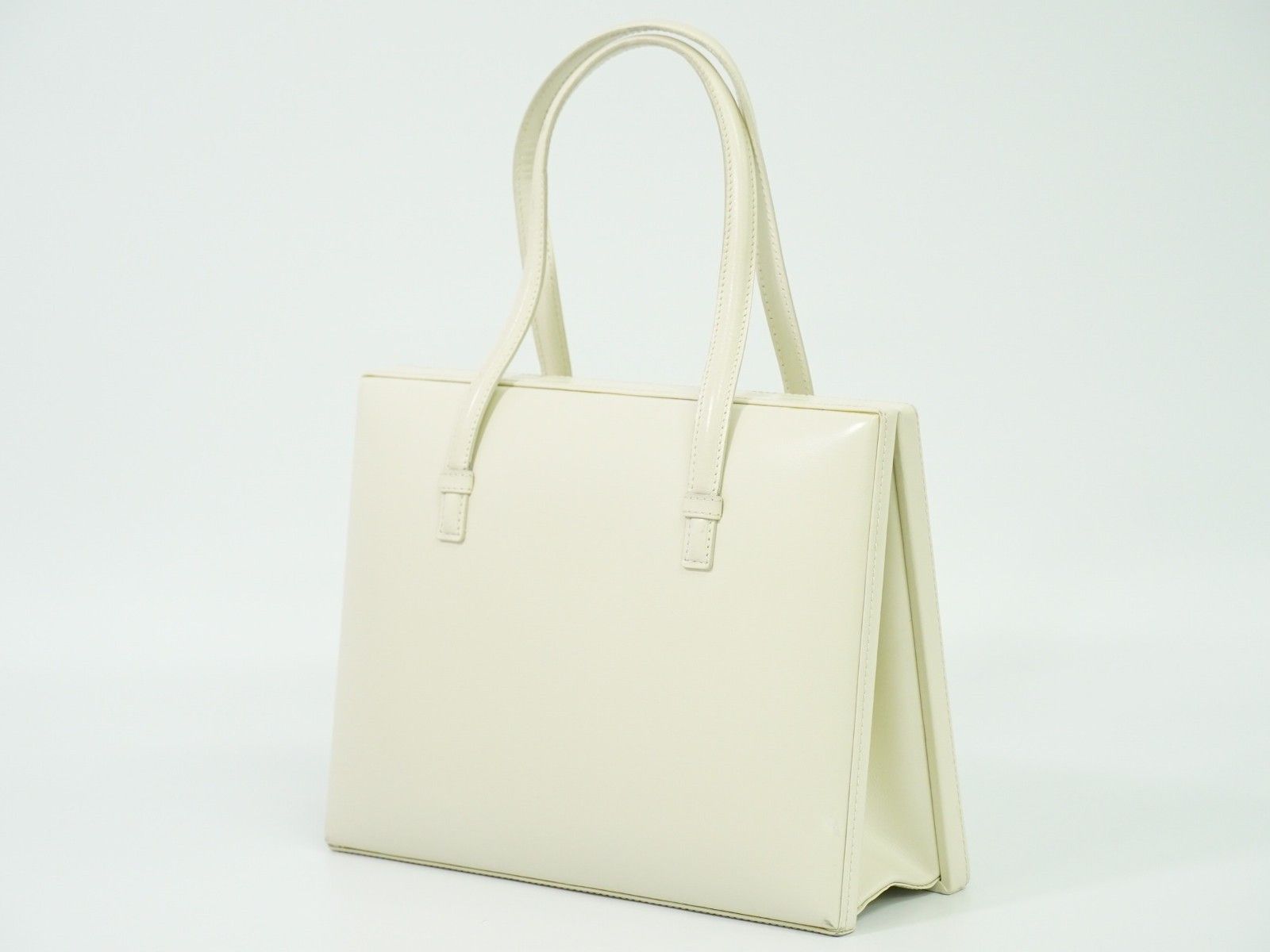 Loewe Loewe Anagram handbag Leather Size ONE SIZE - 2 Thumbnail