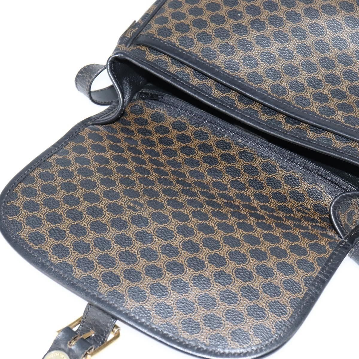Celine Celine Vintage Macadam Shoulder Bag Canvas and Leather Size ONE SIZE - 18 Thumbnail