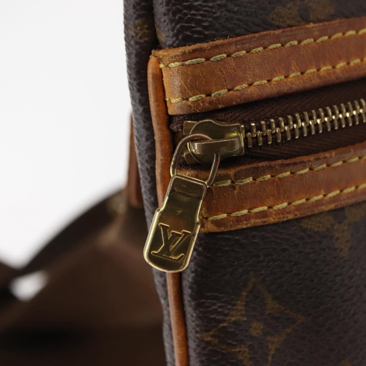 Louis Vuitton Louis Vuitton Bosphore Pochette Monogram Canvas Size ONE SIZE - 21 Thumbnail