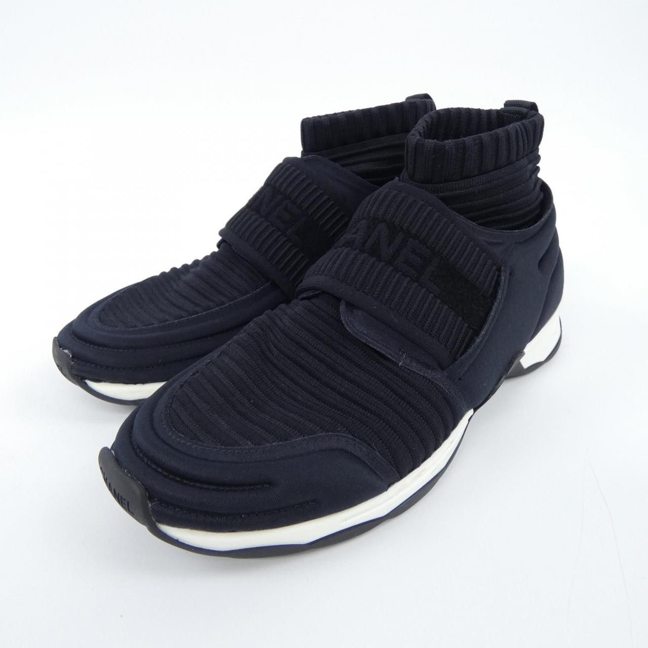 Chanel Chanel Chanel Sneakers Leather Shoes DUTY FREE for USA Size ONE SIZE - 3 Thumbnail