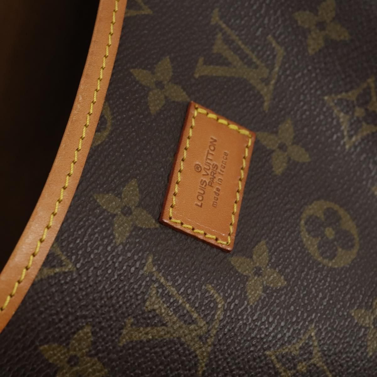 Louis Vuitton Louis Vuitton Saumur Handbag Monogram Canvas Size ONE SIZE - 6 Thumbnail