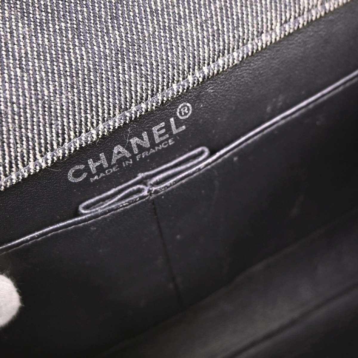 Chanel Chanel Chocolate Bar Flap Bag Quilted Denim Size ONE SIZE - 5 Thumbnail
