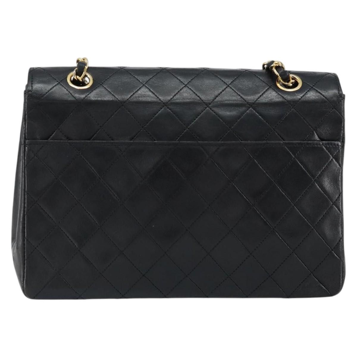 Chanel Chanel Vintage Round Flap Bag Quilted Lambskin Size ONE SIZE - 2 Thumbnail