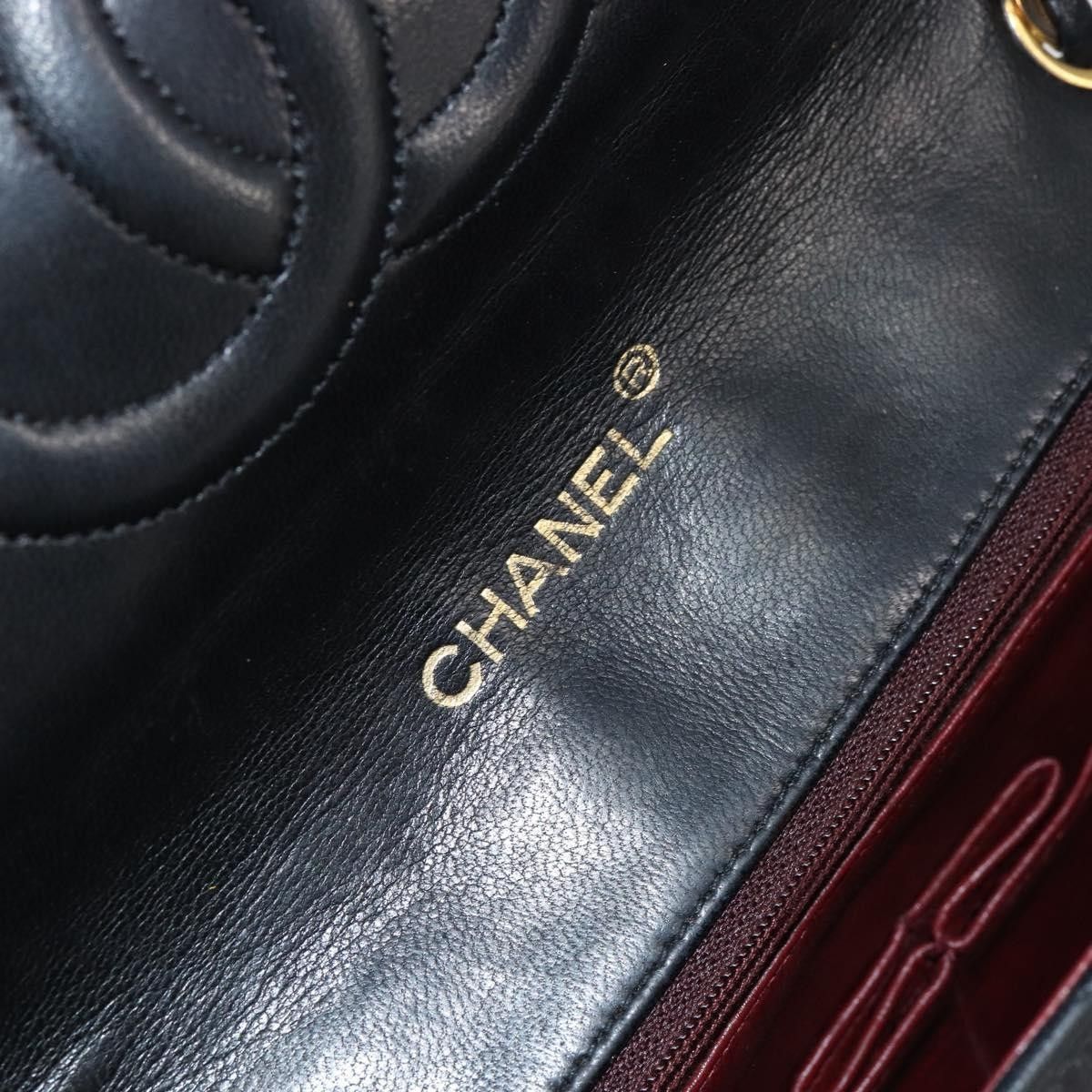 Chanel Chanel Vintage Round Flap Bag Quilted Lambskin Size ONE SIZE - 6 Thumbnail