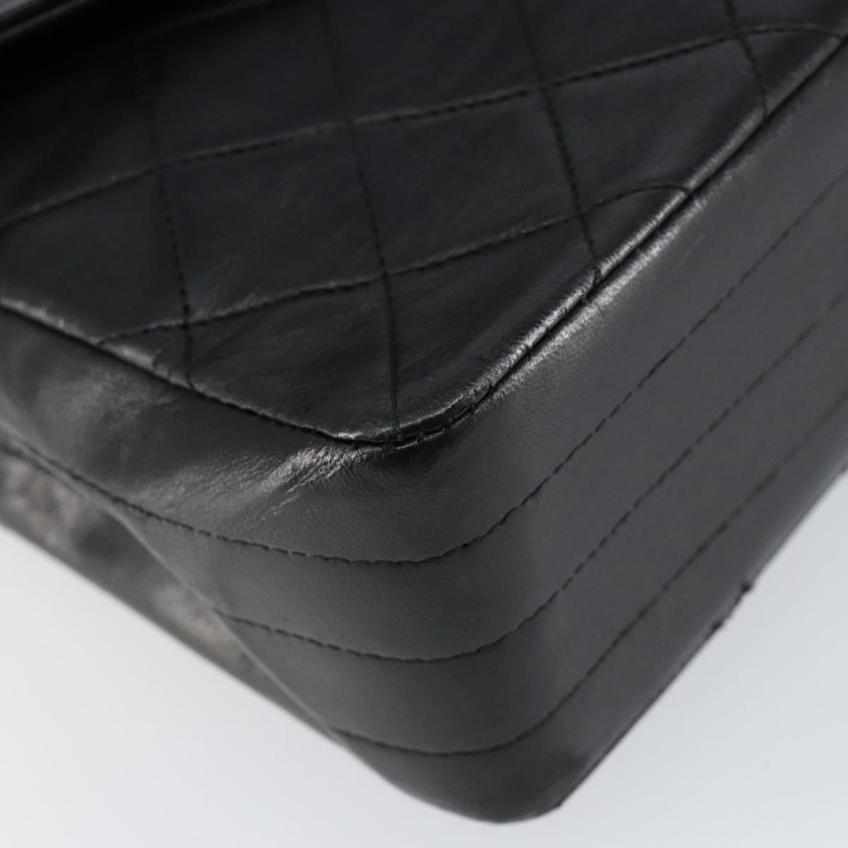 Chanel Chanel Vintage Round Flap Bag Quilted Lambskin Size ONE SIZE - 12 Thumbnail