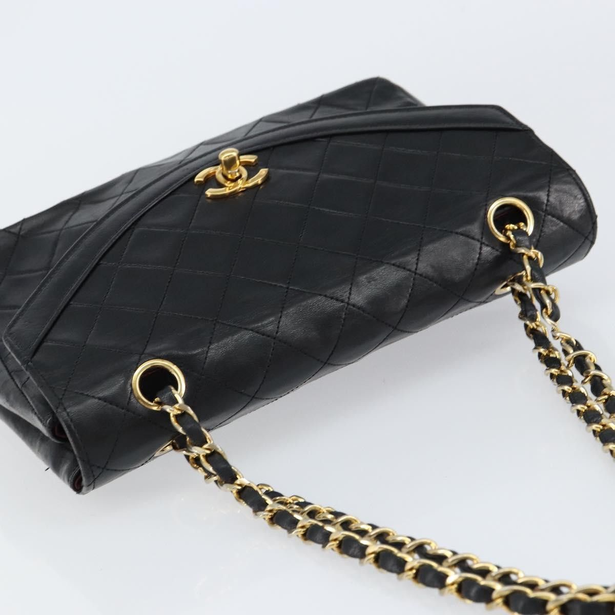 Chanel Chanel Vintage Round Flap Bag Quilted Lambskin Size ONE SIZE - 19 Thumbnail