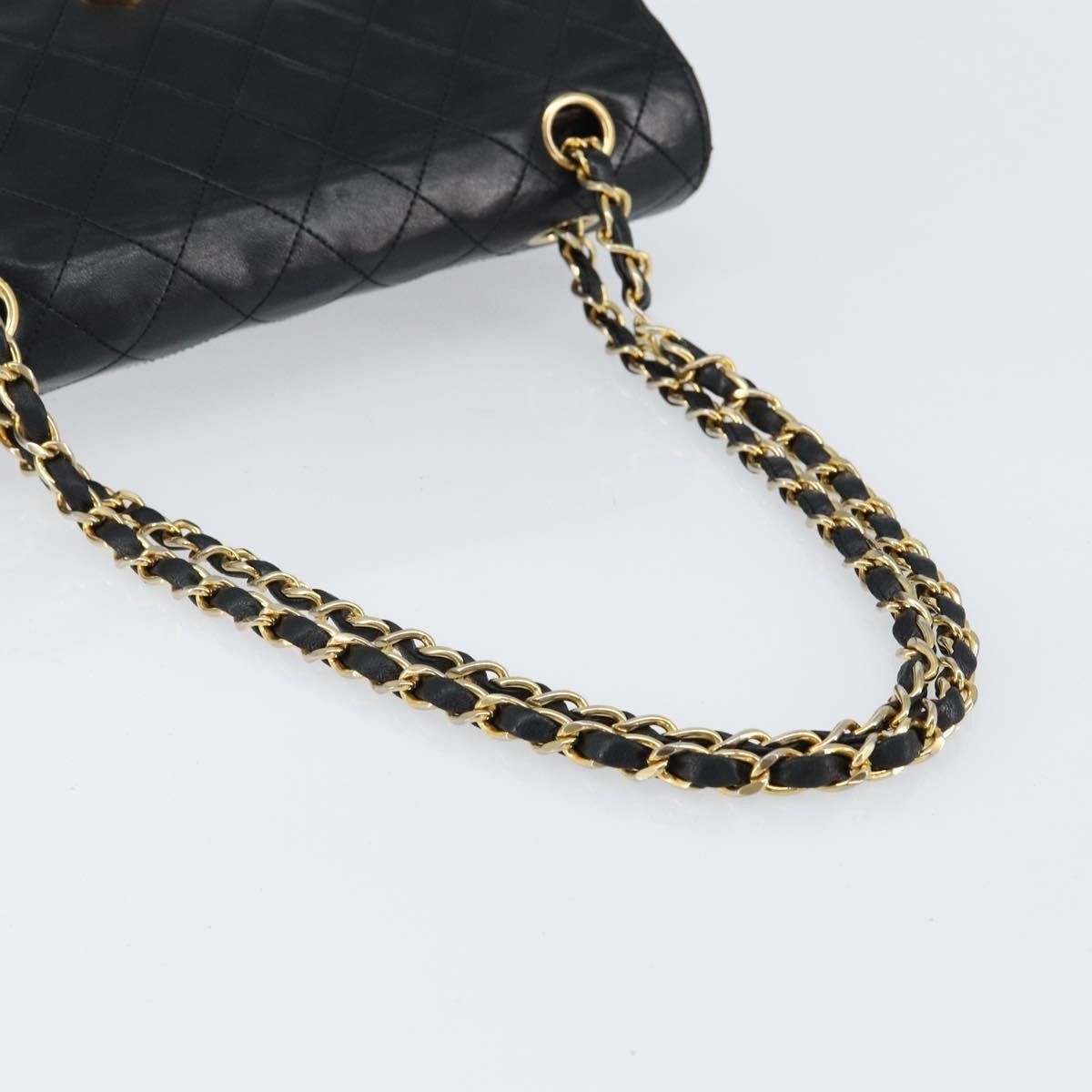 Chanel Chanel Vintage Round Flap Bag Quilted Lambskin Size ONE SIZE - 8 Thumbnail