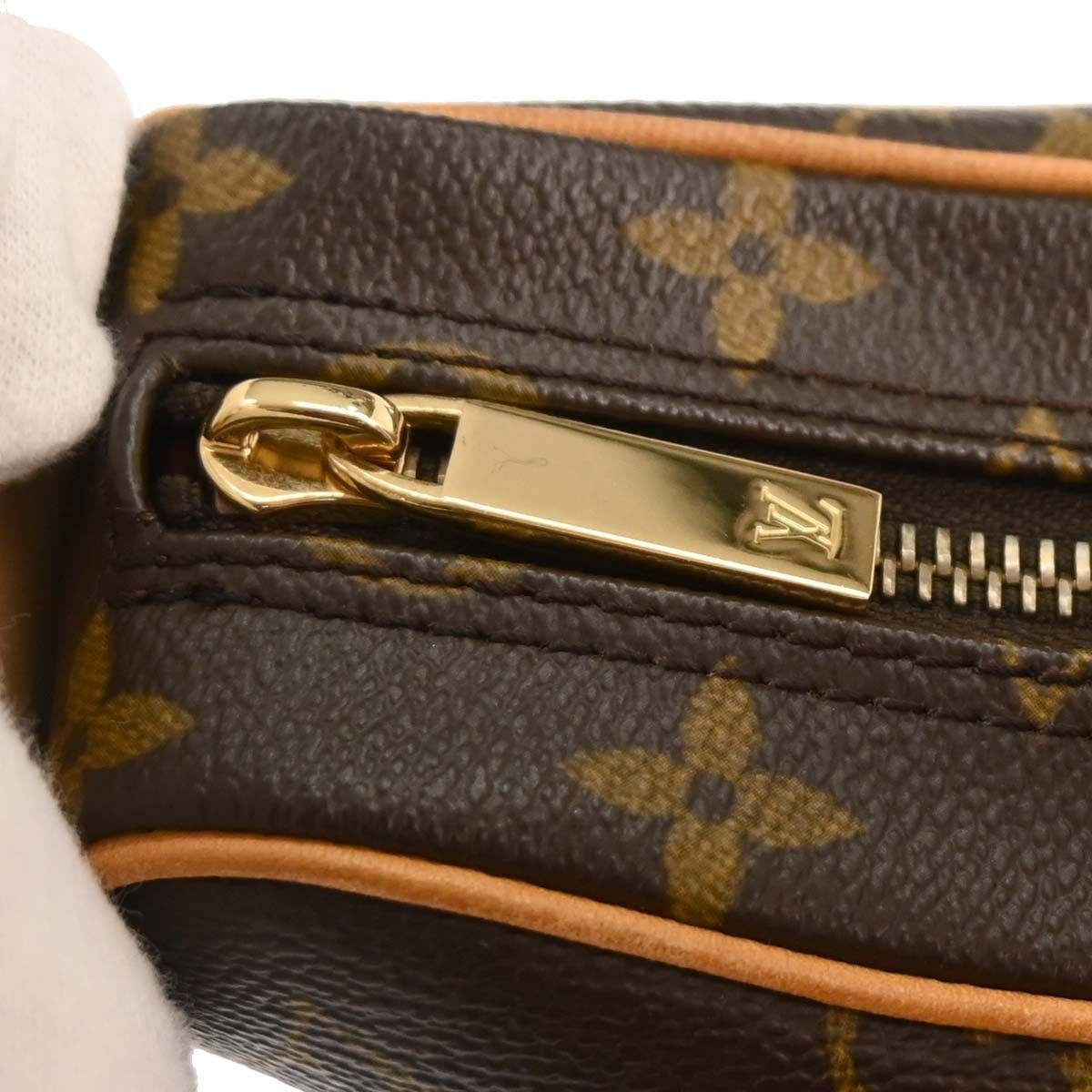 Louis Vuitton Louis Vuitton Croissant Handbag Monogram Canvas Size ONE SIZE - 9 Thumbnail