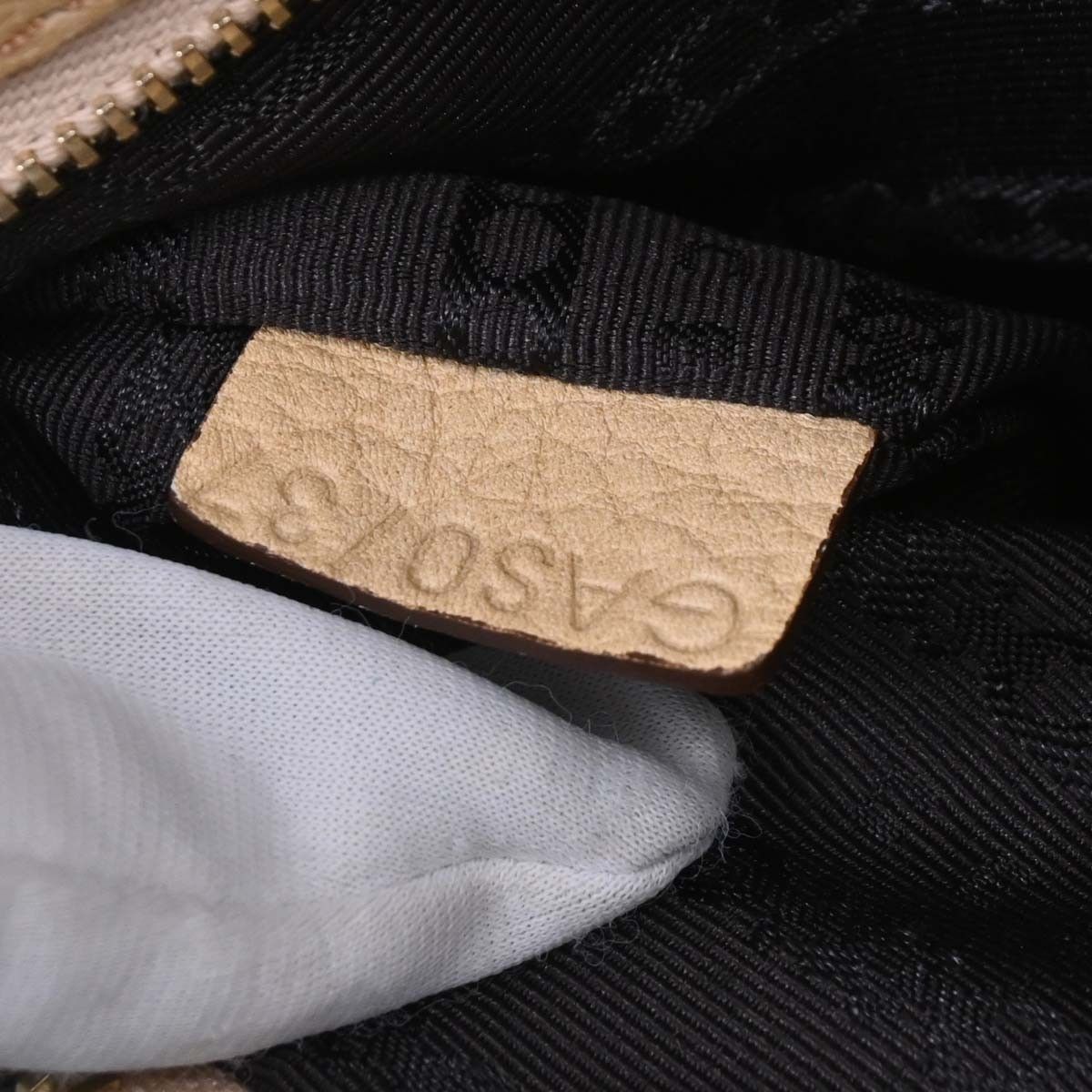 Celine Celine Vintage Shoulder Bag Leather Size ONE SIZE - 10 Thumbnail
