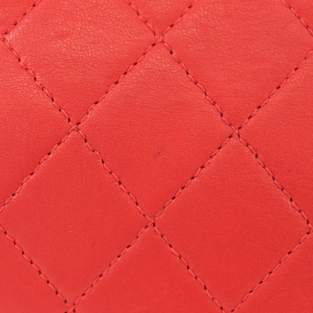 Chanel Chanel Pearl Chain Flap Bag Quilted Lambskin Size ONE SIZE - 23 Thumbnail
