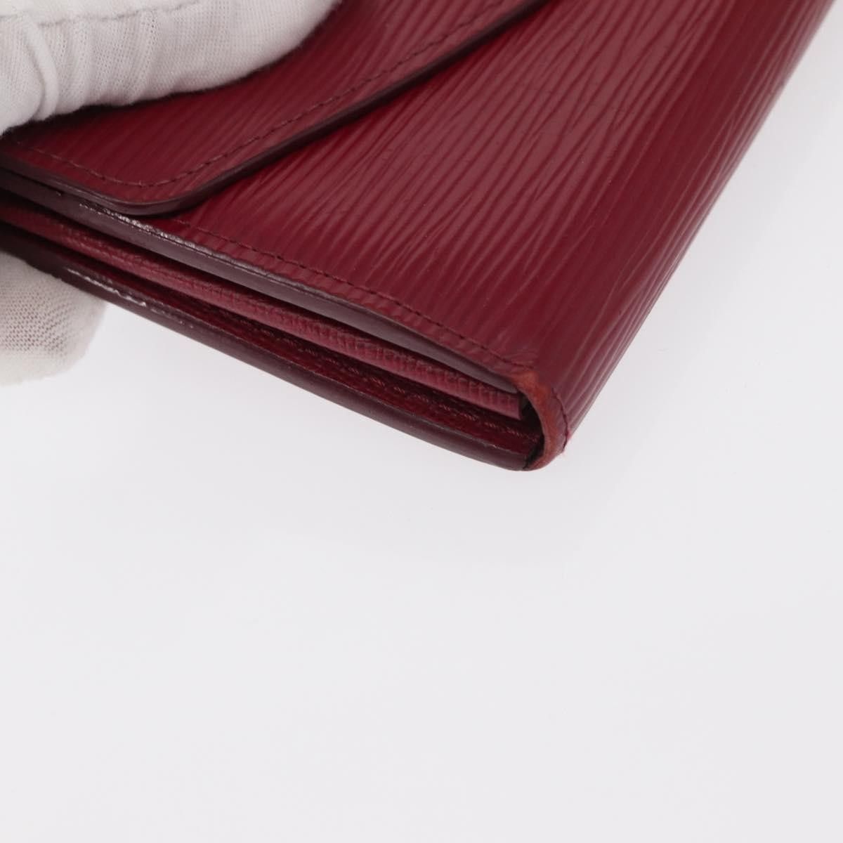 Louis Vuitton Louis Vuitton Sarah Wallet NM Epi Leather Size ONE SIZE - 9 Thumbnail