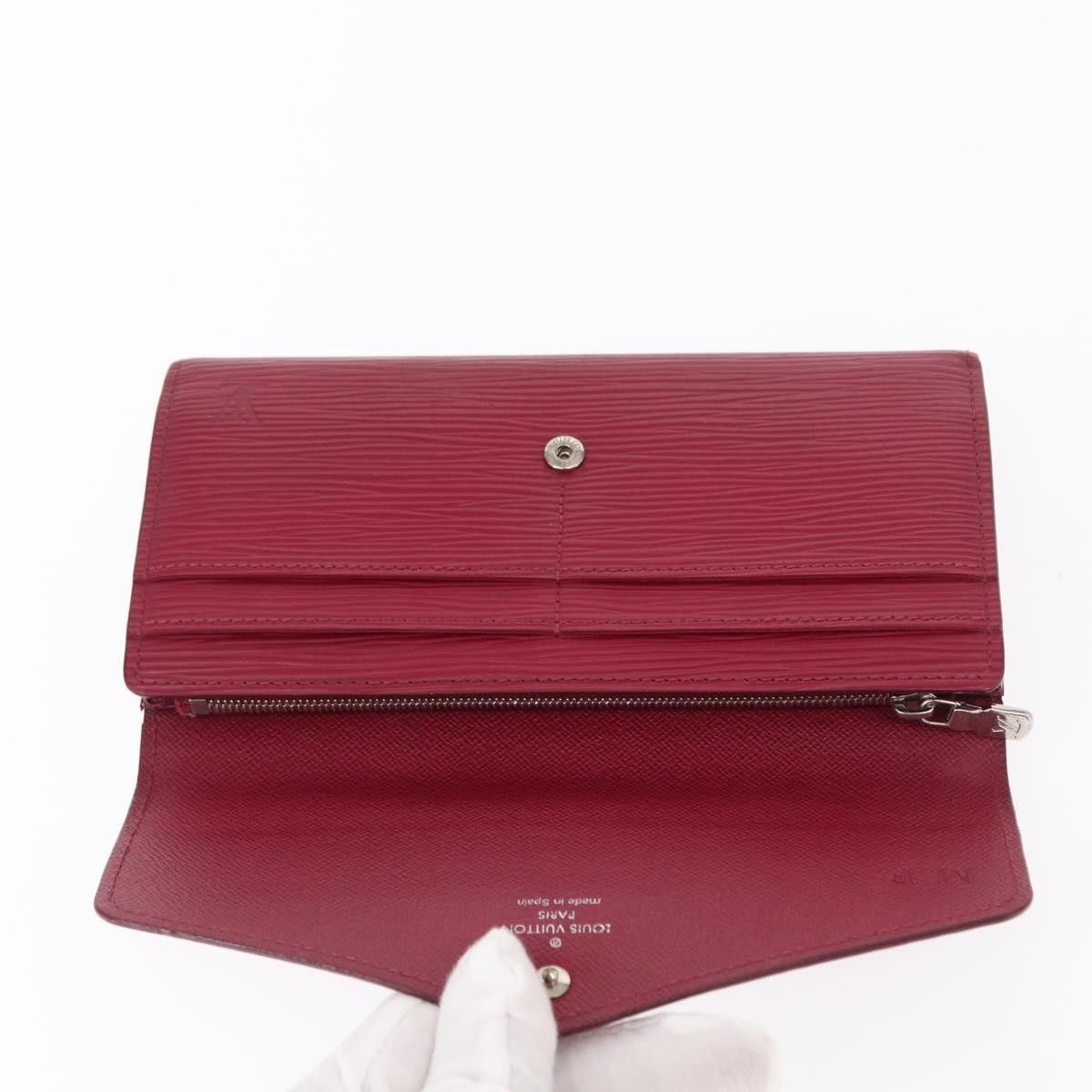 Louis Vuitton Louis Vuitton Sarah Wallet NM Epi Leather Size ONE SIZE - 20 Thumbnail