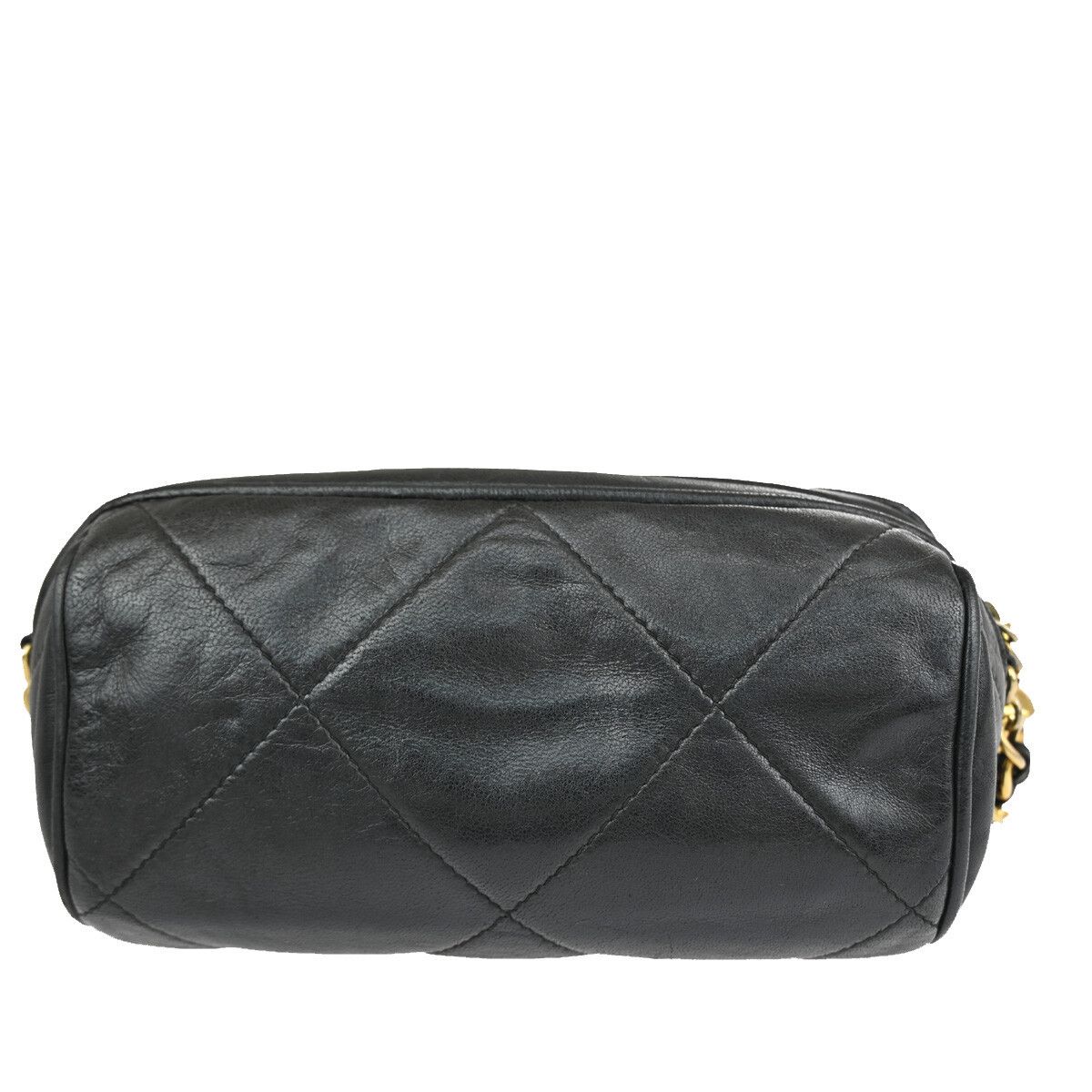Chanel Chanel Vintage Diamond CC Barrel Bag Quilted Leather Size ONE SIZE - 2 Thumbnail