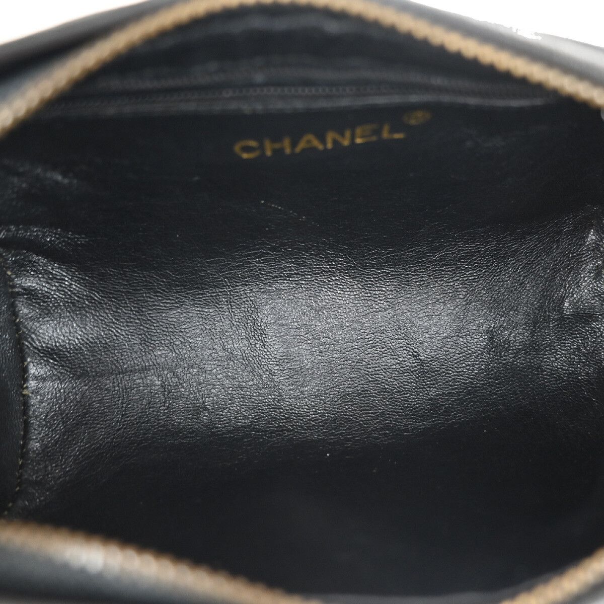 Chanel Chanel Vintage Diamond CC Barrel Bag Quilted Leather Size ONE SIZE - 5 Thumbnail