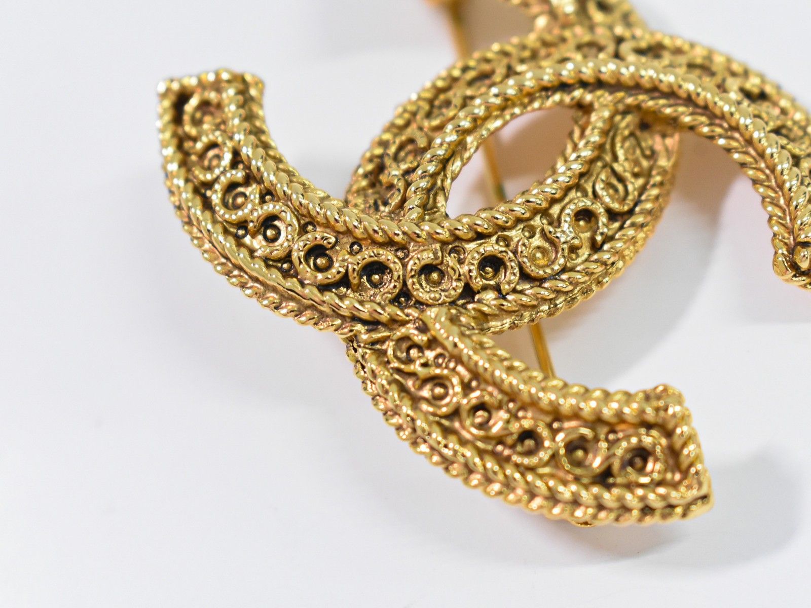 Chanel Chanel CC Brooch Metal Size ONE SIZE - 7 Thumbnail
