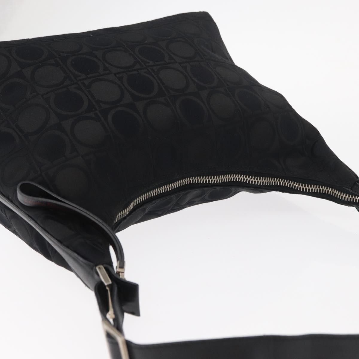 Salvatore Ferragamo Salvatore Ferragamo Gancini Shoulder Bag Nylon Size ONE SIZE - 14 Thumbnail