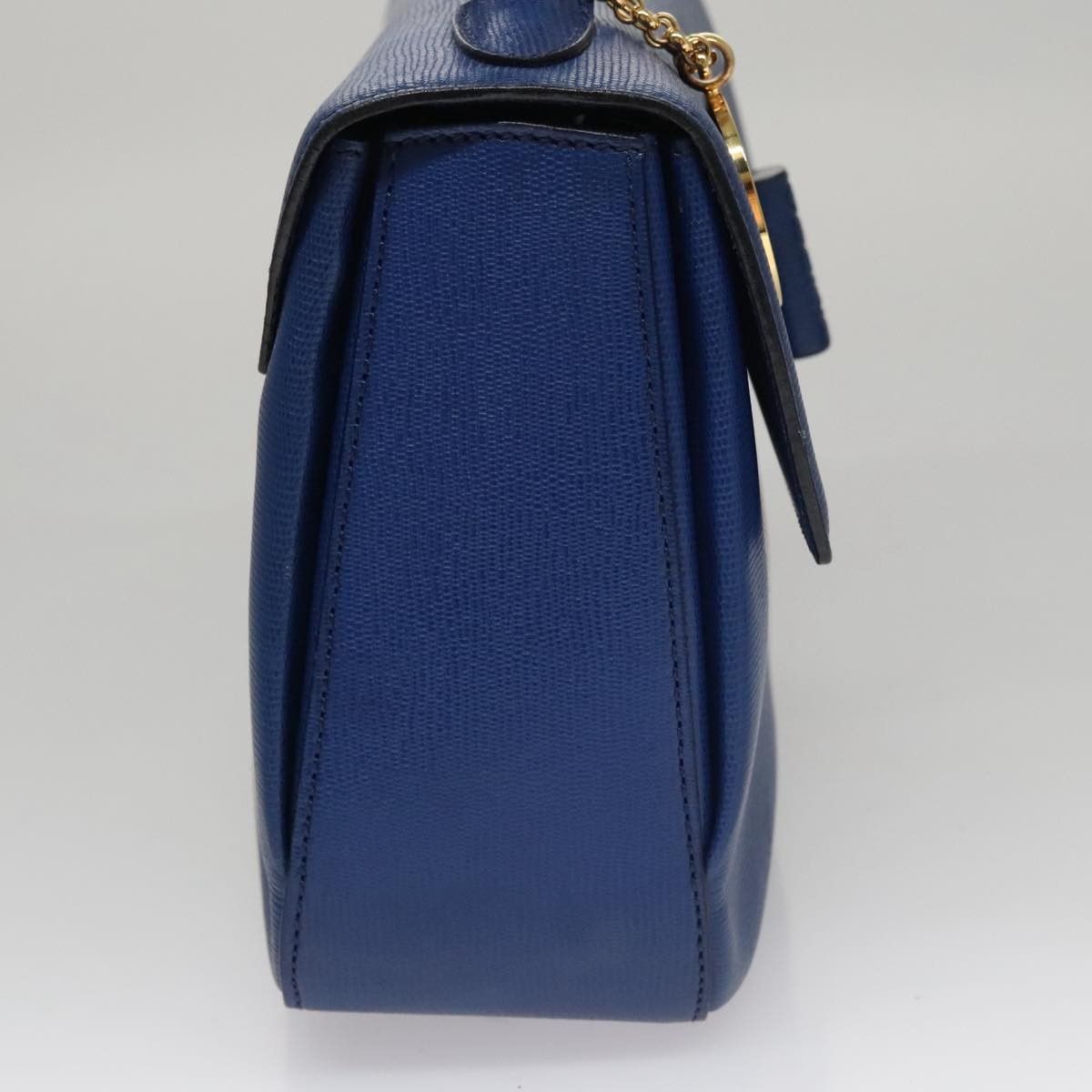 Celine Celine Vintage turn lock shoulder bag Leather Size ONE SIZE - 3 Thumbnail