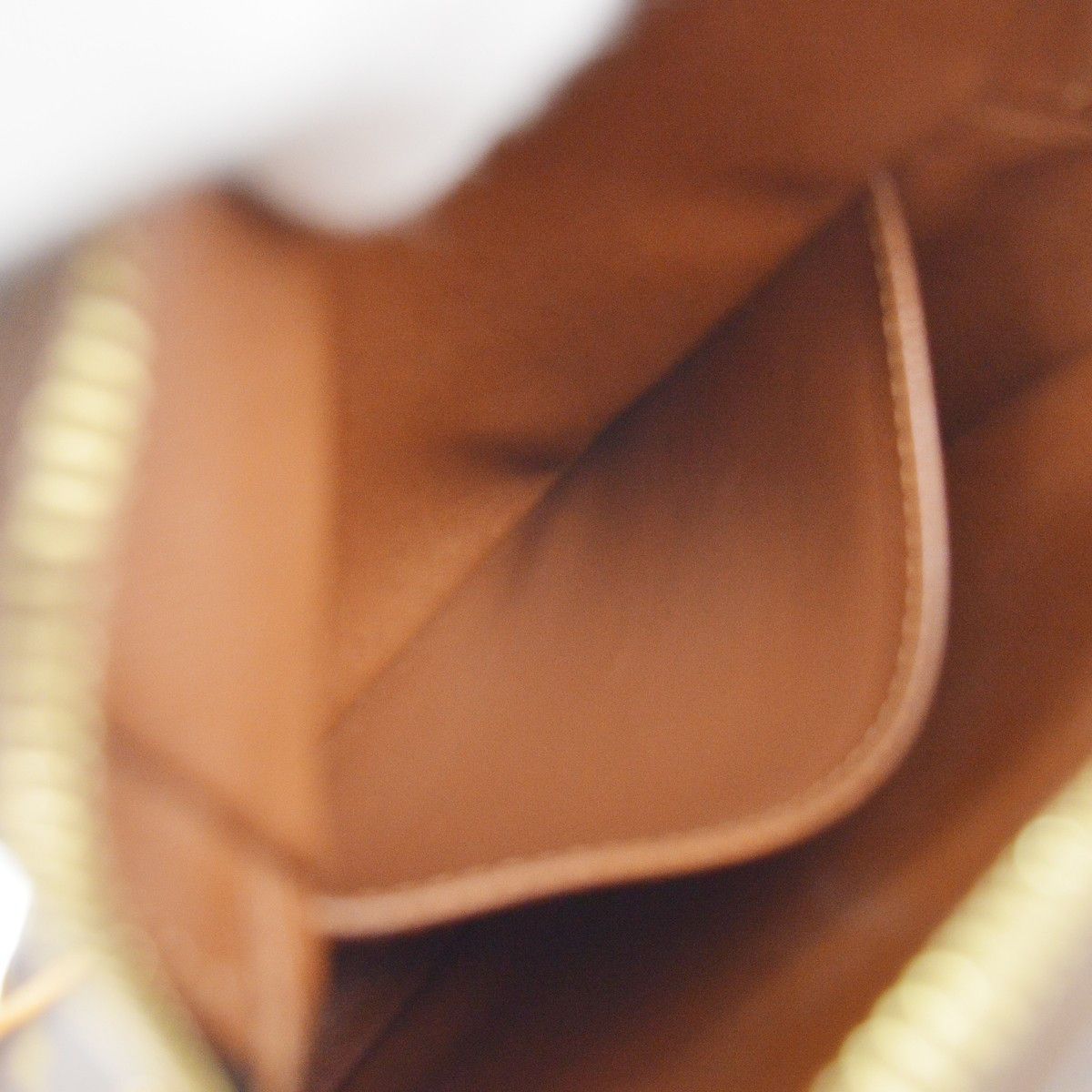 Louis Vuitton Louis Vuitton Amazone Bag Monogram Canvas Size ONE SIZE - 10 Thumbnail