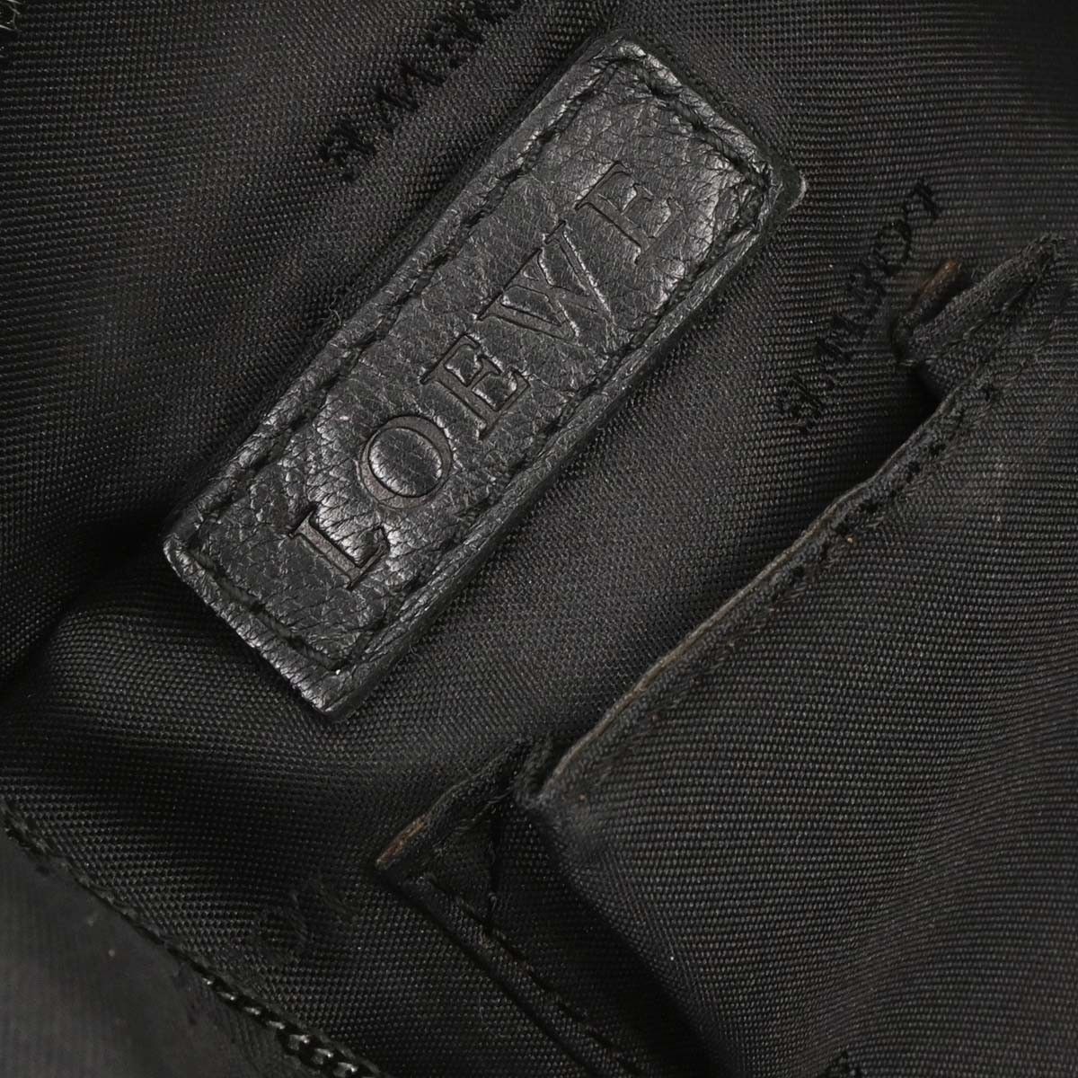 Loewe Loewe Anagram Logo Nappa Aire Hand Bag Leather Size ONE SIZE - 5 Thumbnail