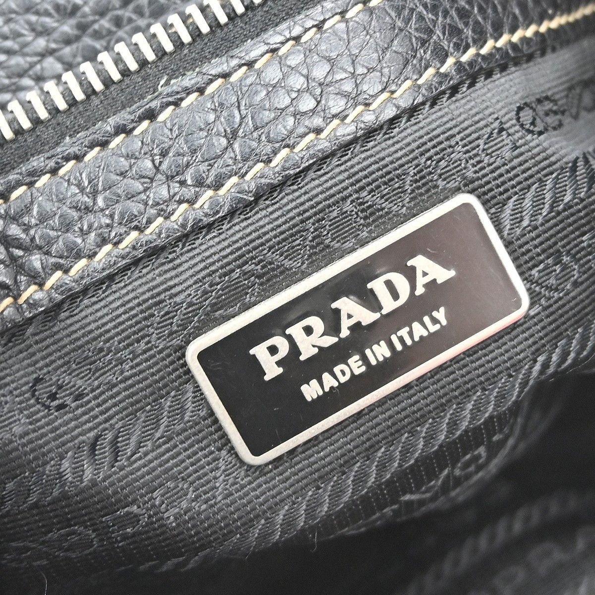 Prada Prada Vintage Shoulder Bag Leather Size ONE SIZE - 4 Thumbnail