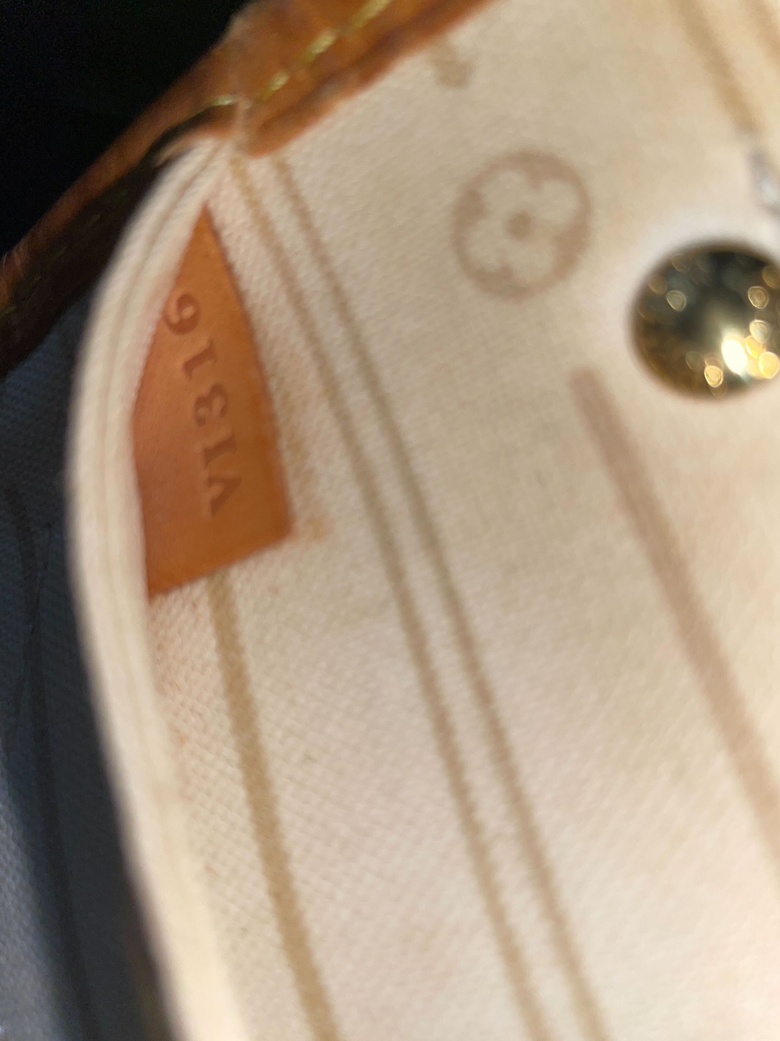 Louis Vuitton Louis Vuitton Neverfull Tote Damier Size ONE SIZE - 6 Thumbnail