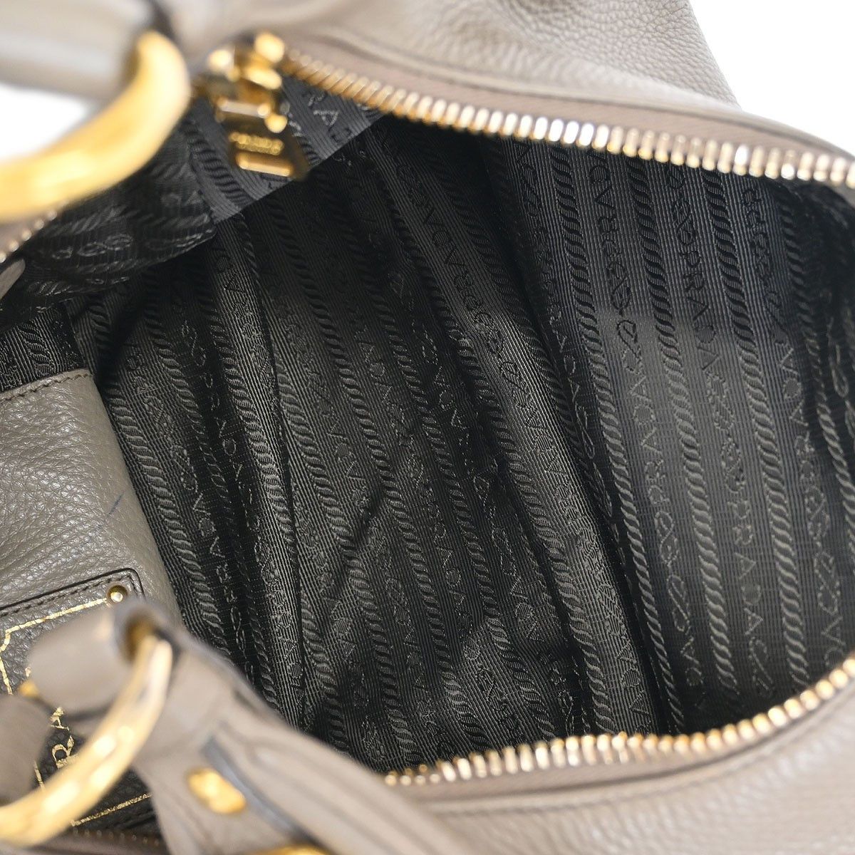 Prada Prada Zip Top Hobo Vitello Daino Size ONE SIZE - 3 Thumbnail