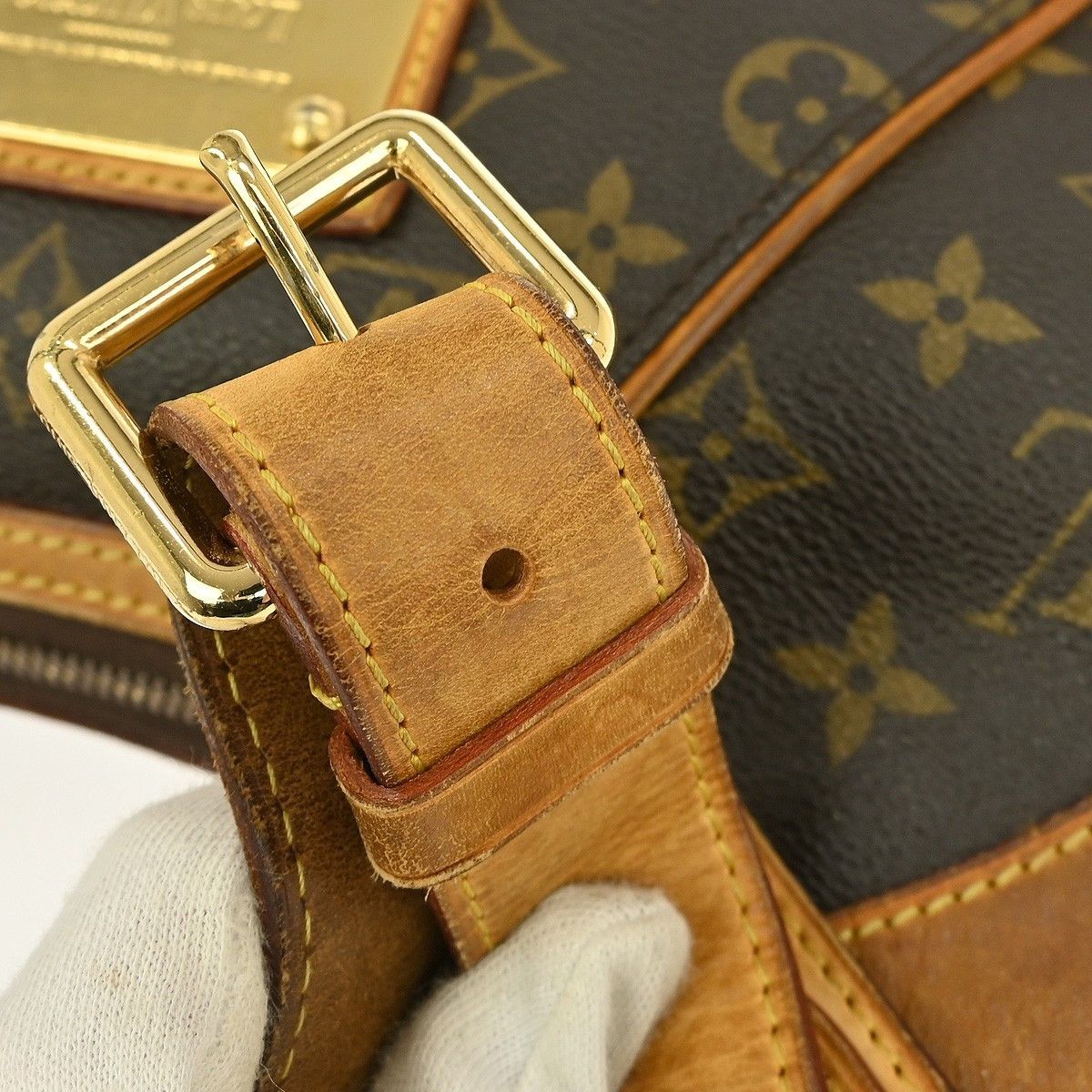 Louis Vuitton Louis Vuitton Thames Handbag Monogram Canvas Size ONE SIZE - 8 Thumbnail
