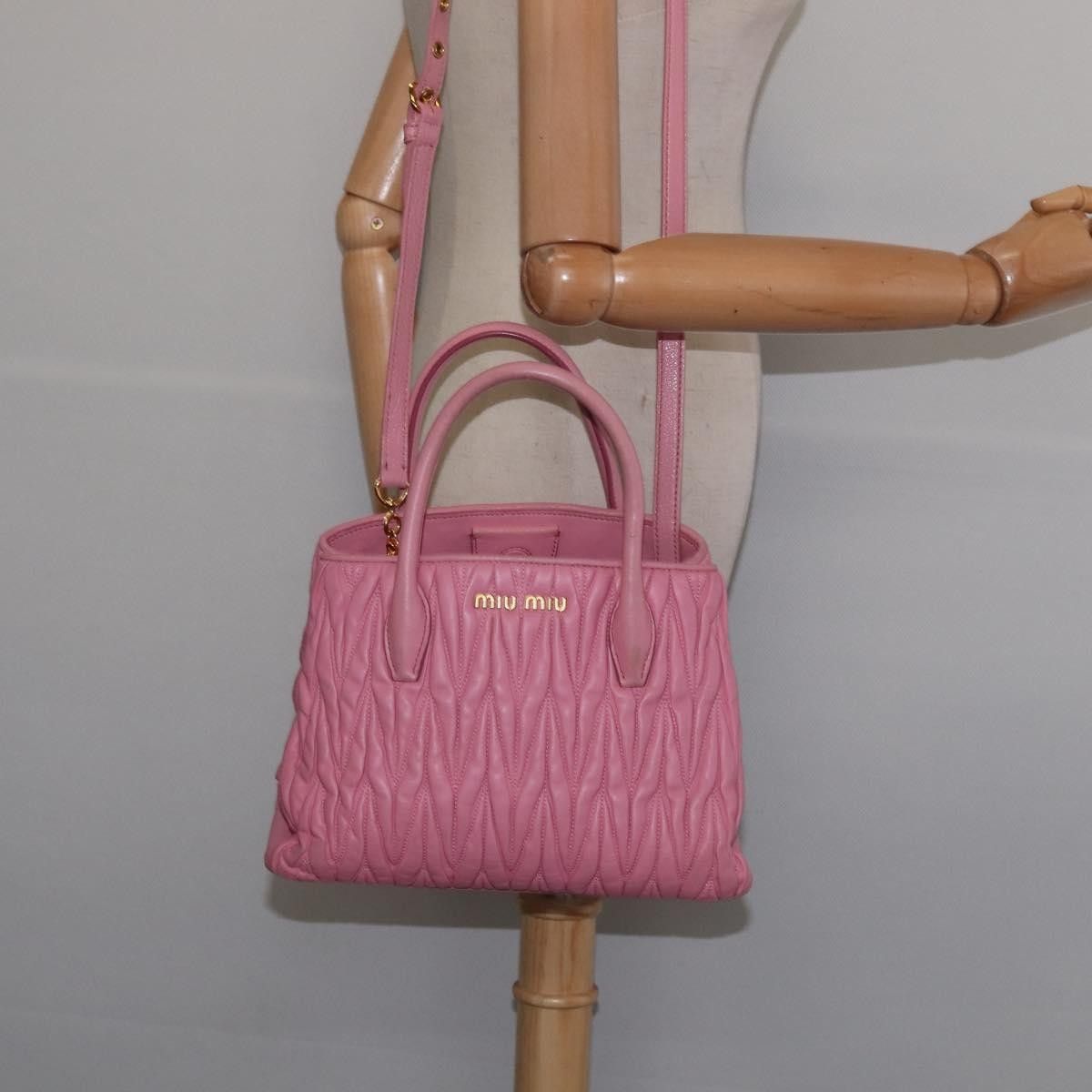 Miu Miu Miu Miu Side Zip Convertible Tote Matelasse Leather Size ONE SIZE - 16 Thumbnail