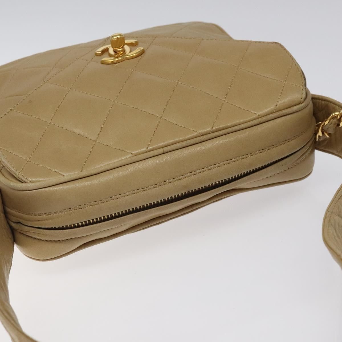 Chanel Chanel Vintage Front Pocket Camera Shoulder Bag Leather Size ONE SIZE - 18 Thumbnail