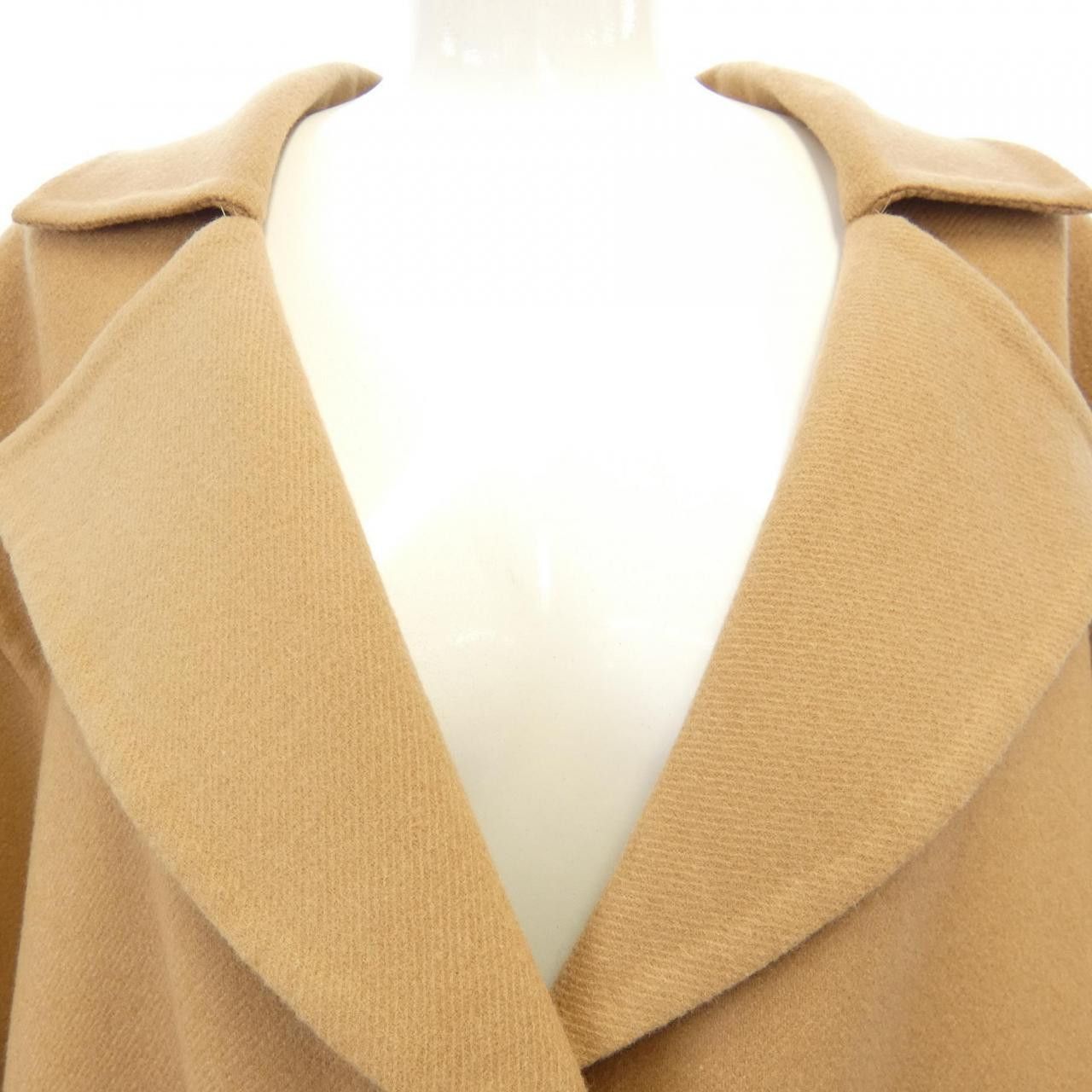 Valentino Valentino Valentino Coat Others Outerwear HB036380 DUTY FREE for USA Size ONE SIZE - 6 Thumbnail