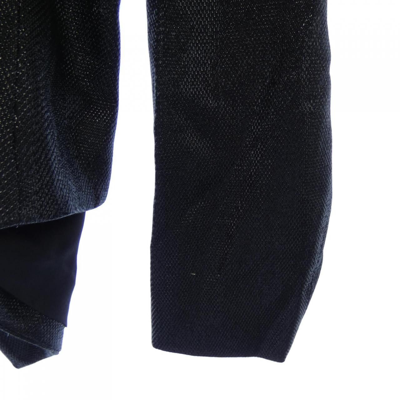 Armani Armani Giorgio Armani Jacket Others Outerwear DUTY FREE for USA Size ONE SIZE - 6 Thumbnail