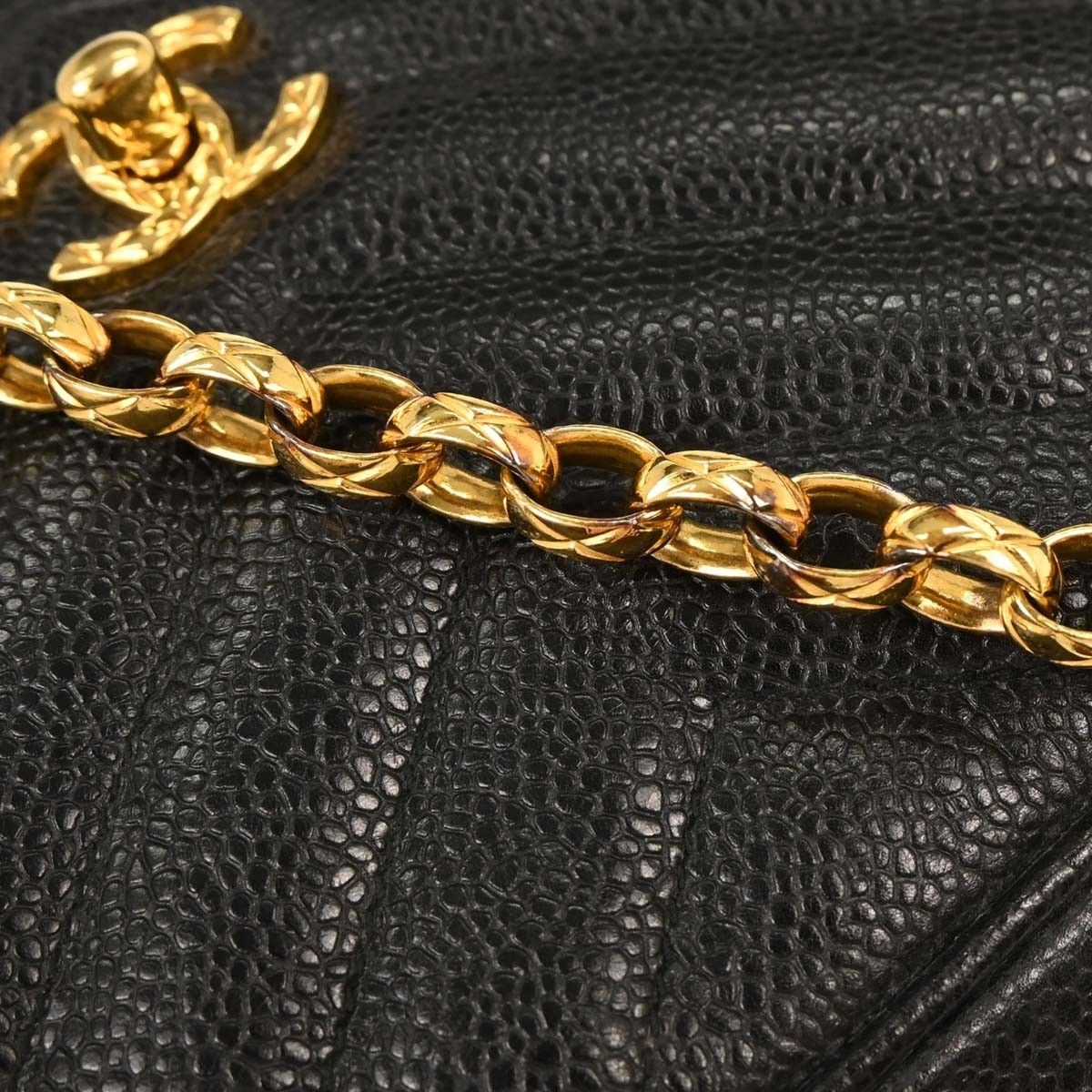 Chanel Chanel Vintage Camera Tassel Bag Chevron Caviar Size ONE SIZE - 9 Thumbnail