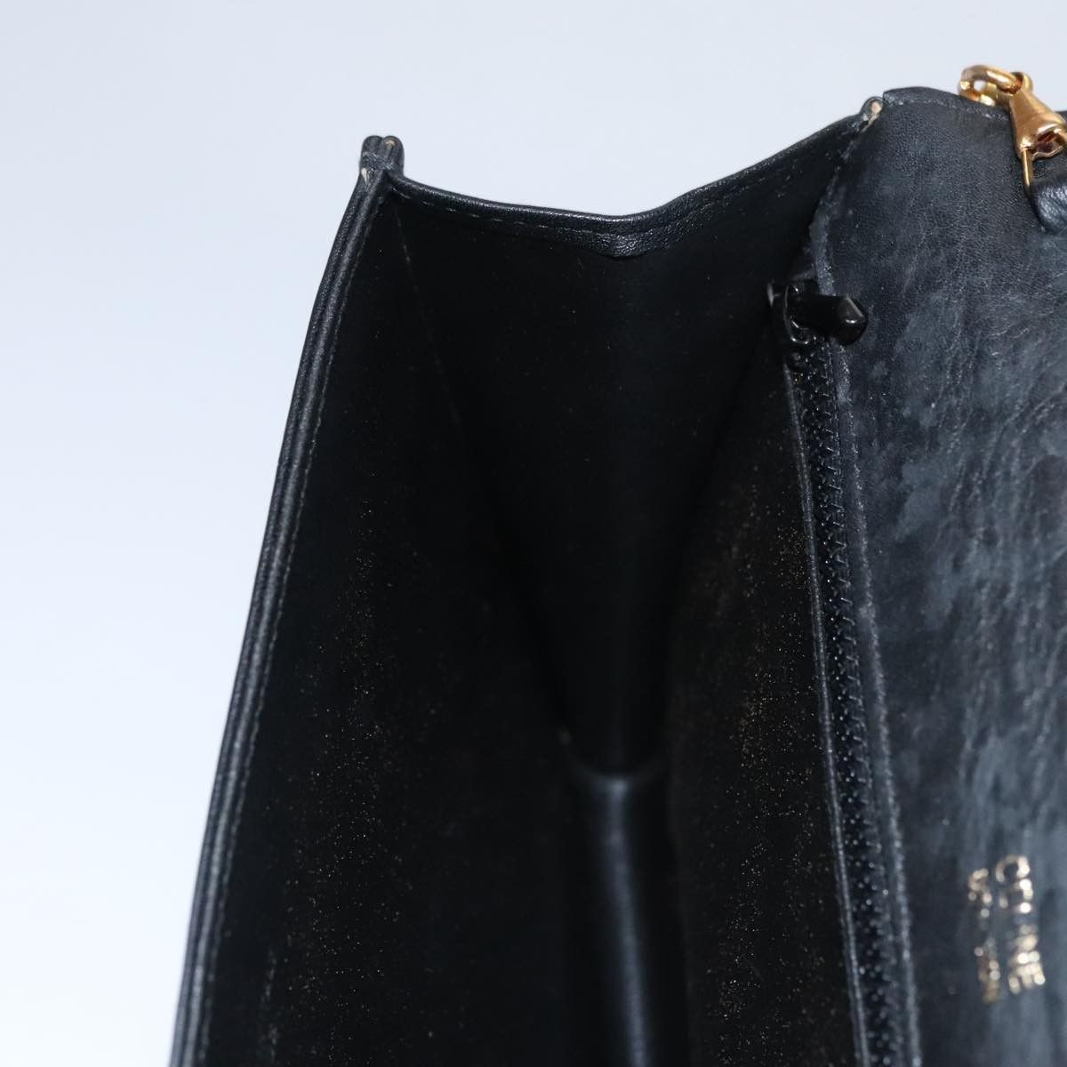 Celine Celine Chain Shoulder Bag Leather Size ONE SIZE - 21 Thumbnail